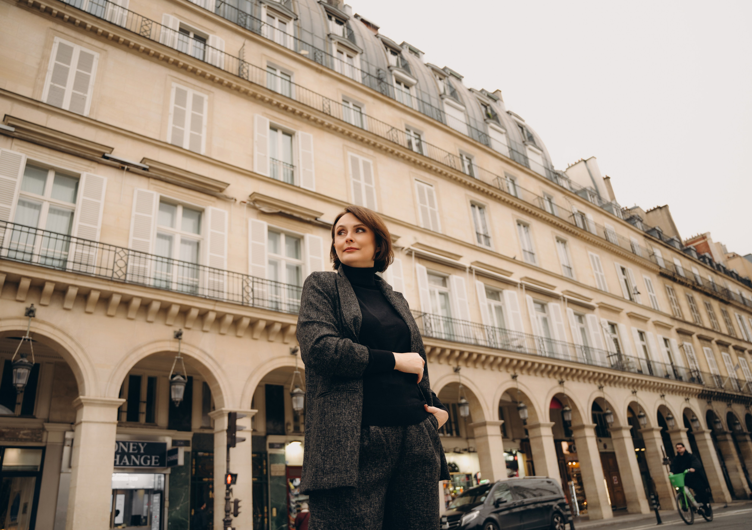 Content photo shoot. Professional photographer in Paris — Shybitska Iryna