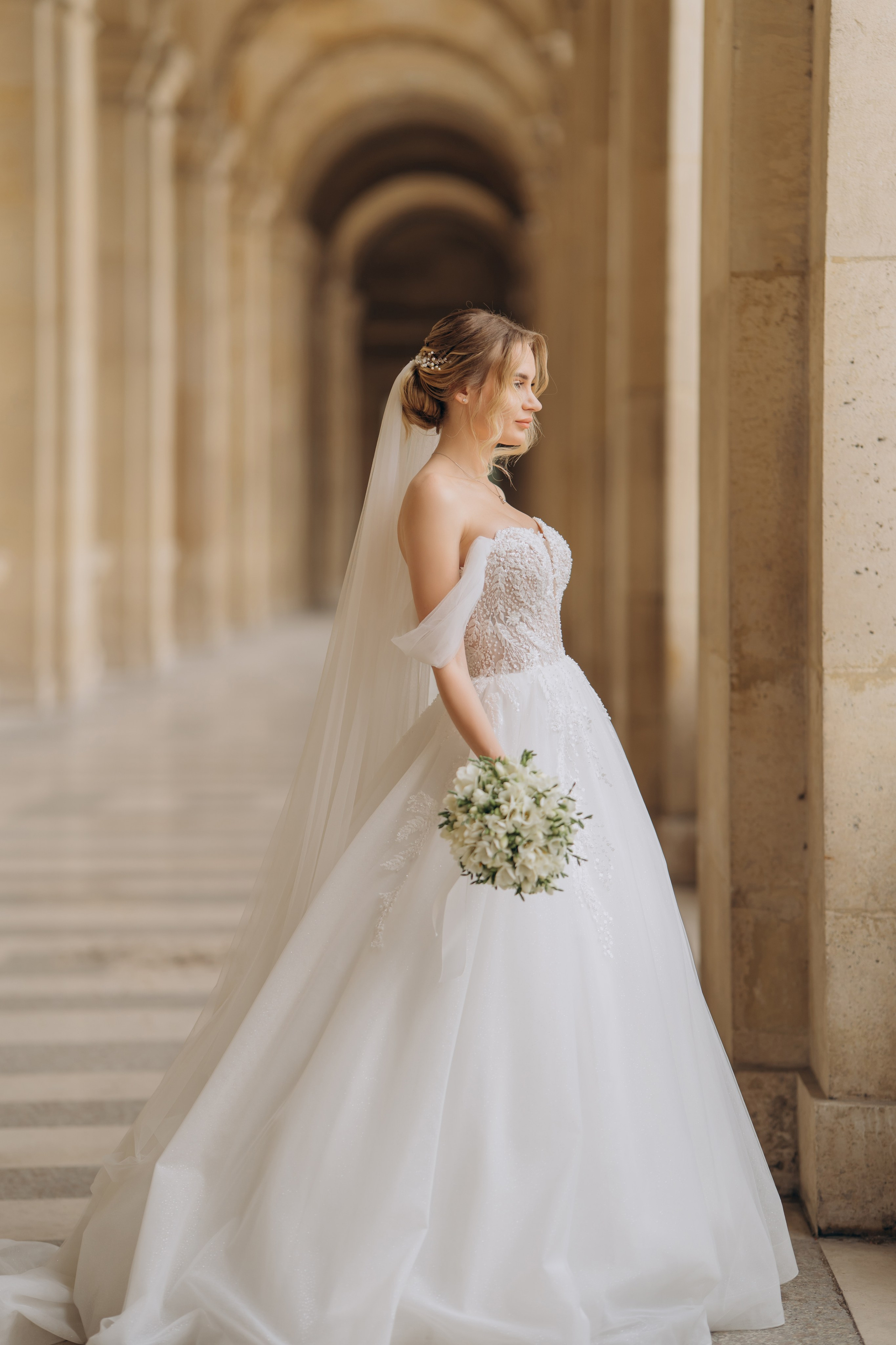 Wedding Day in Paris and Reception. Professional photographer in Paris — Shybitska Iryna
