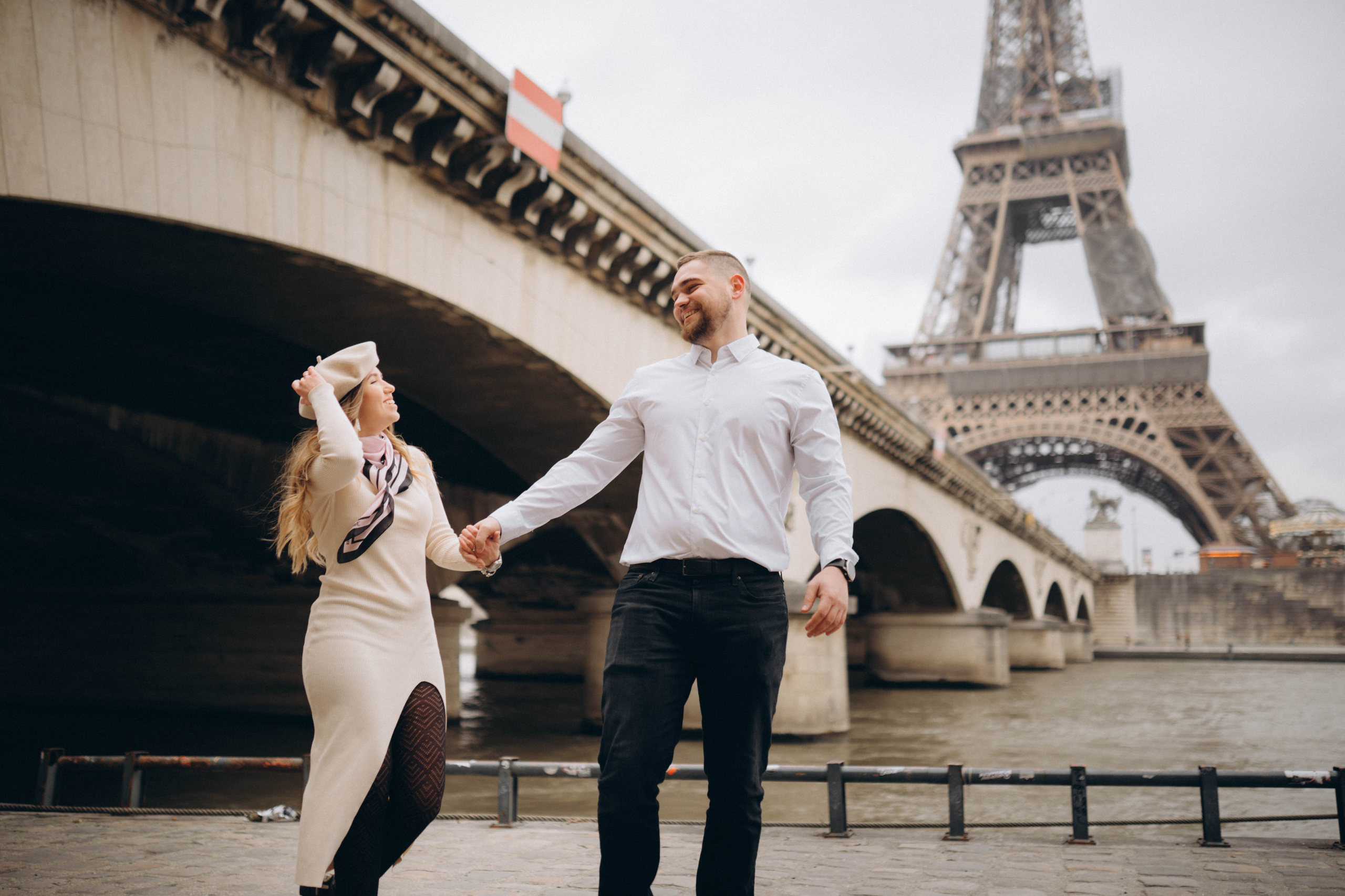 Ideas for a photo shoot in Paris. Professional photographer in Paris — Shybitska Iryna