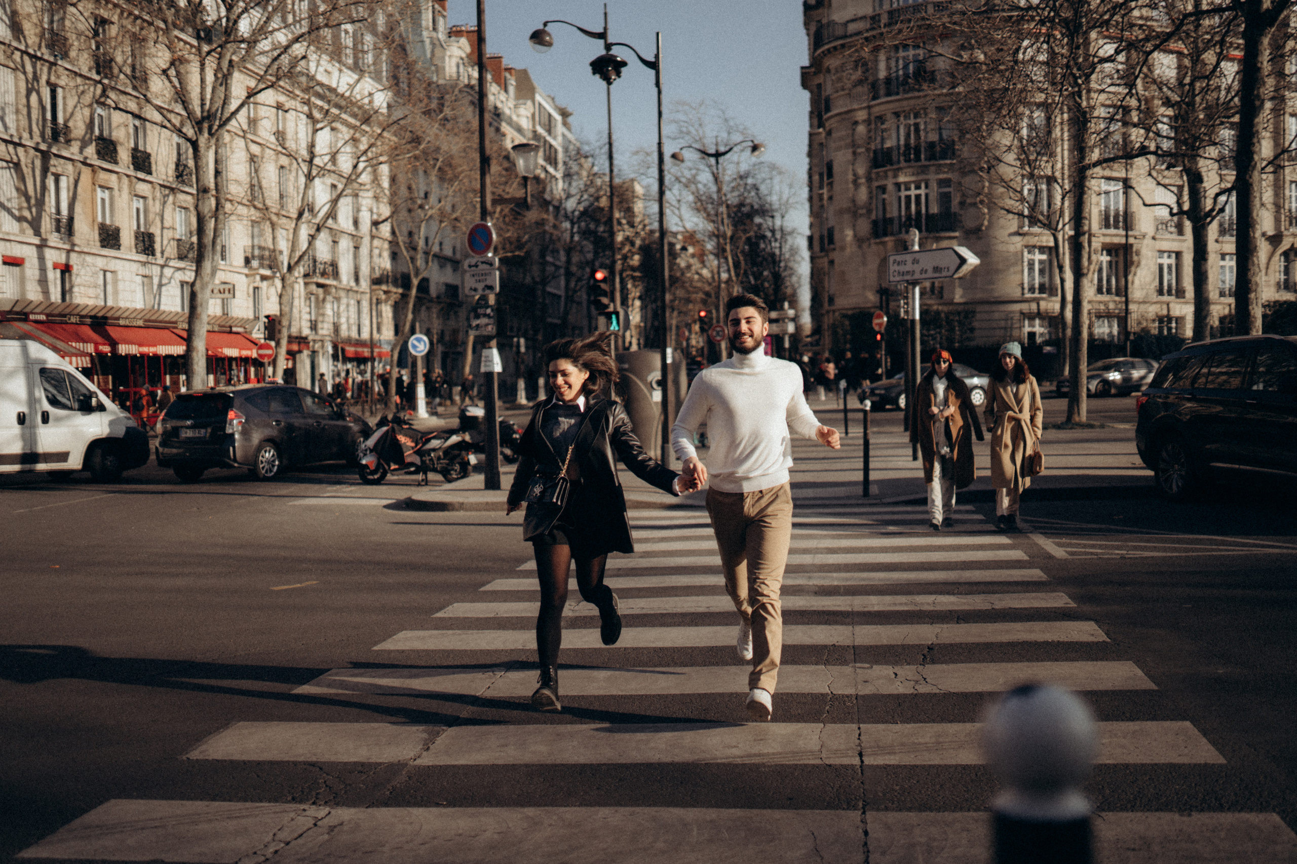 Couple photo shoot — Photoshoot lasts 1.5 hours. Professional photographer in Paris — Shybitska Iryna