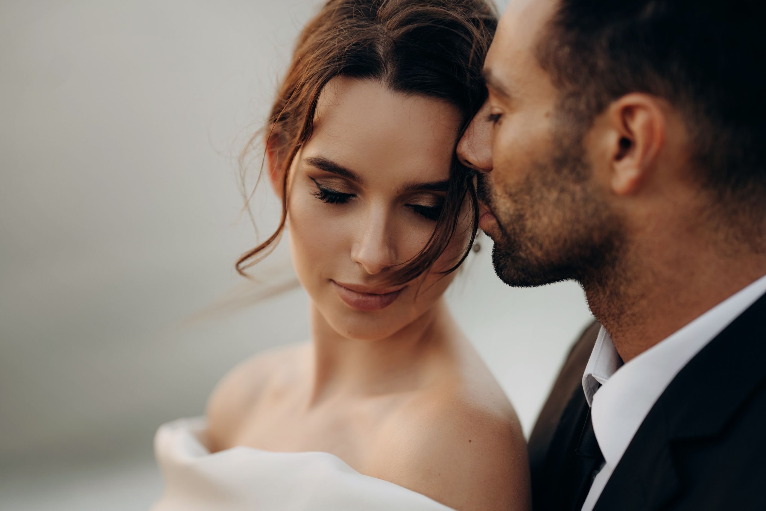 Wedding photo shoot. Professional photographer in Paris — Shybitska Iryna