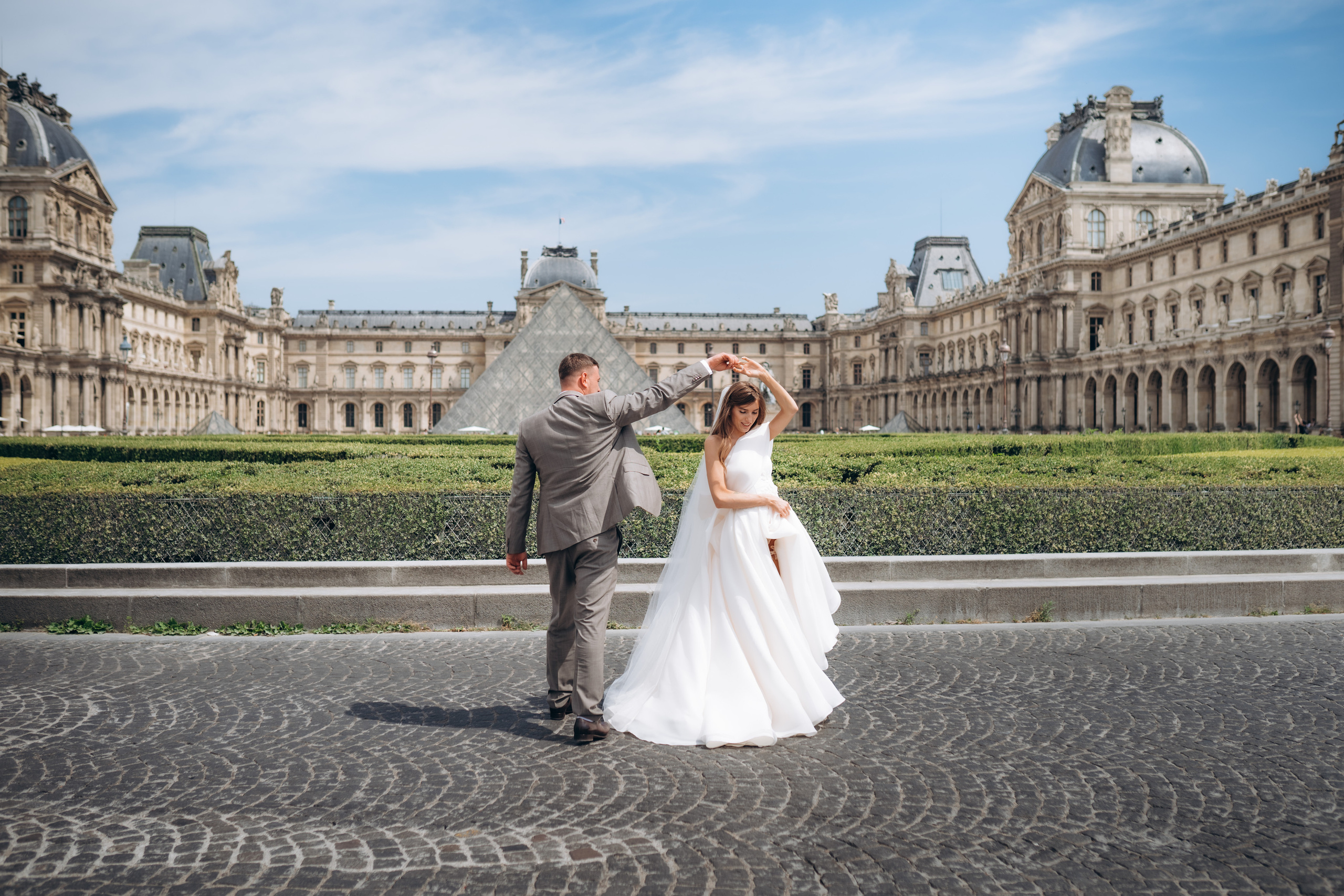 Свадебная фотосессия в Париже. Professional photographer in Paris — Shybitska Iryna