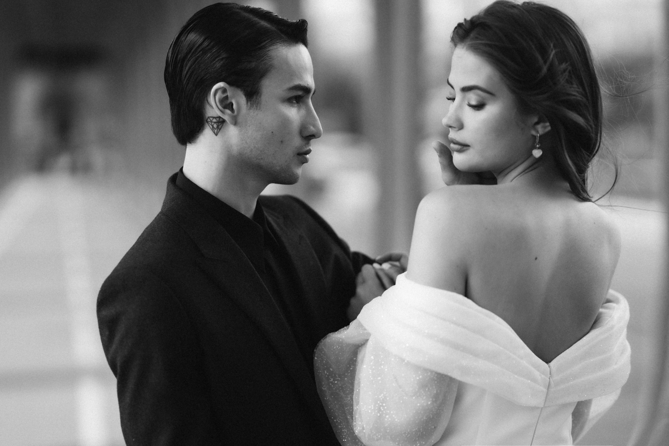 Wedding photo shoot in Paris. Professional photographer in Paris — Shybitska Iryna