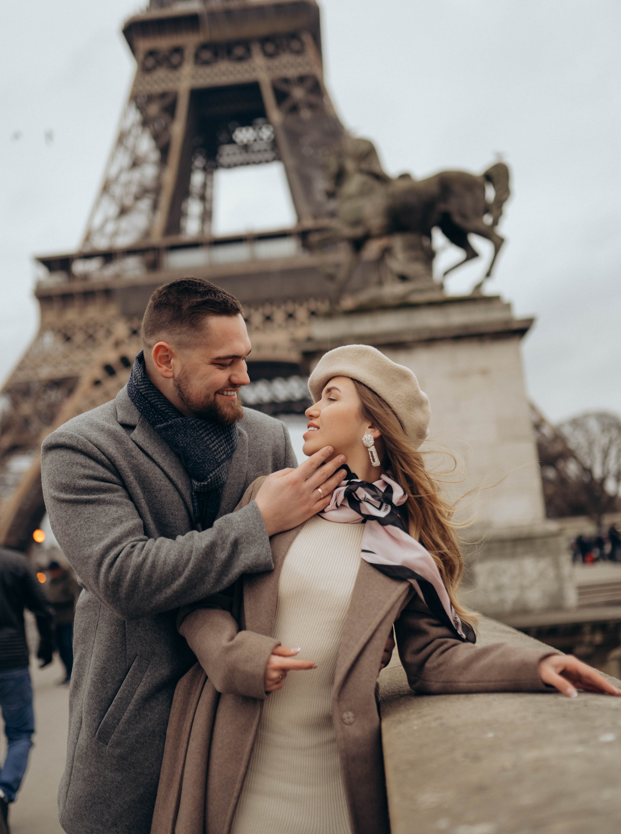 Ideas for a photo shoot in Paris. Professional photographer in Paris — Shybitska Iryna