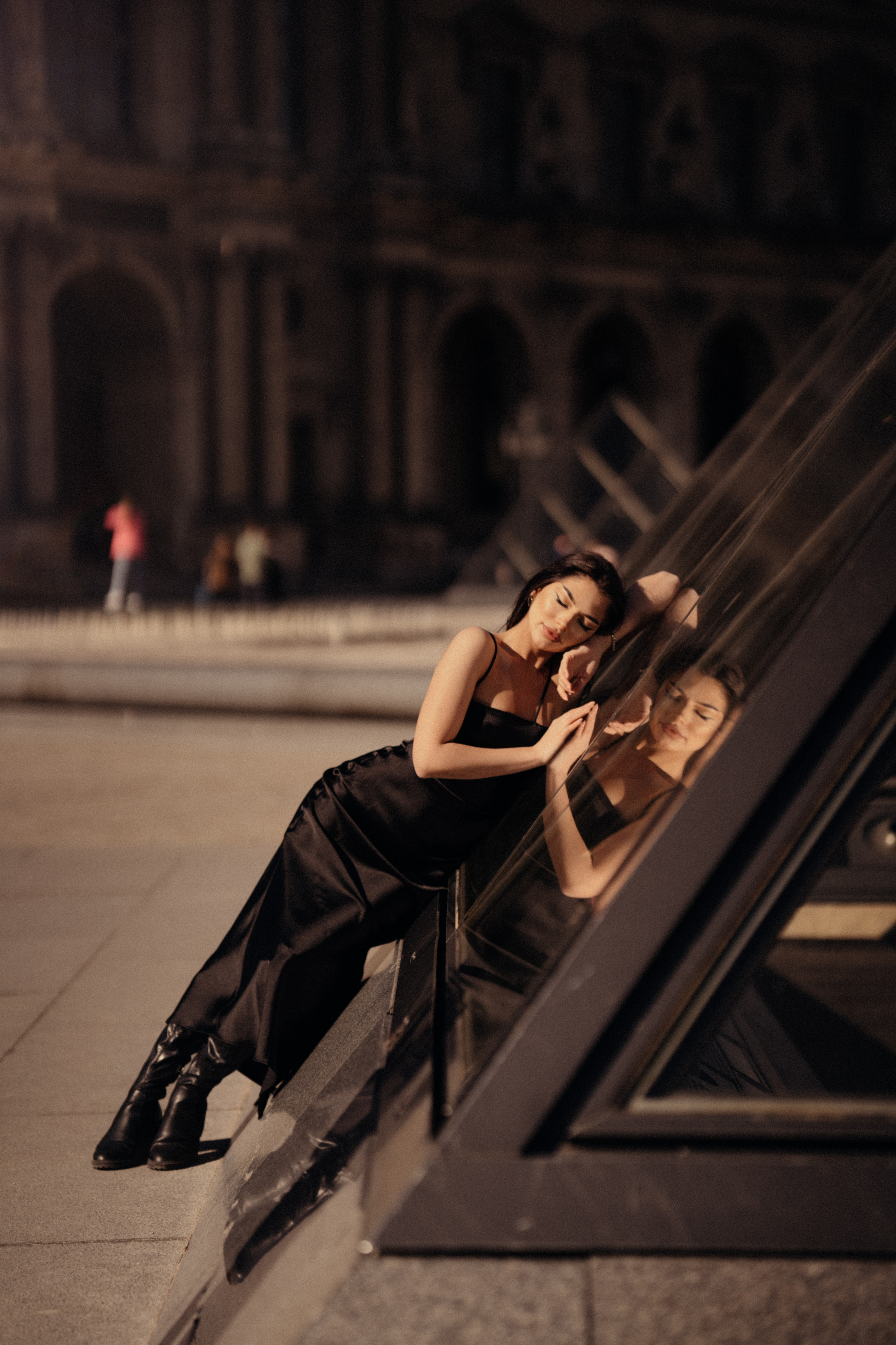 Love story — Photo session lasts 1.5 hours. Professional photographer in Paris — Shybitska Iryna