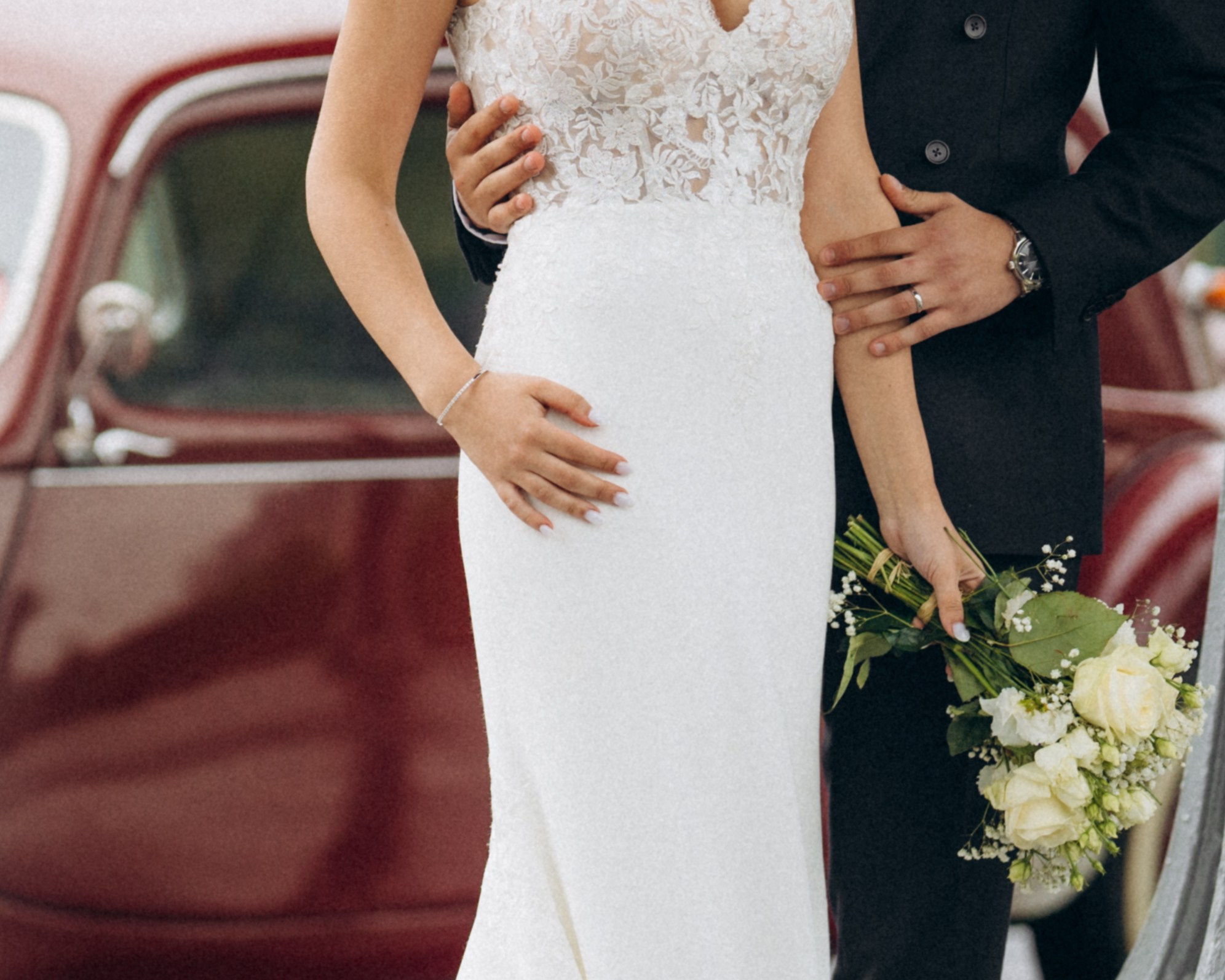 Wedding photo shoot in France_Cabriolet_Paris. Professional photographer in Paris — Shybitska Iryna