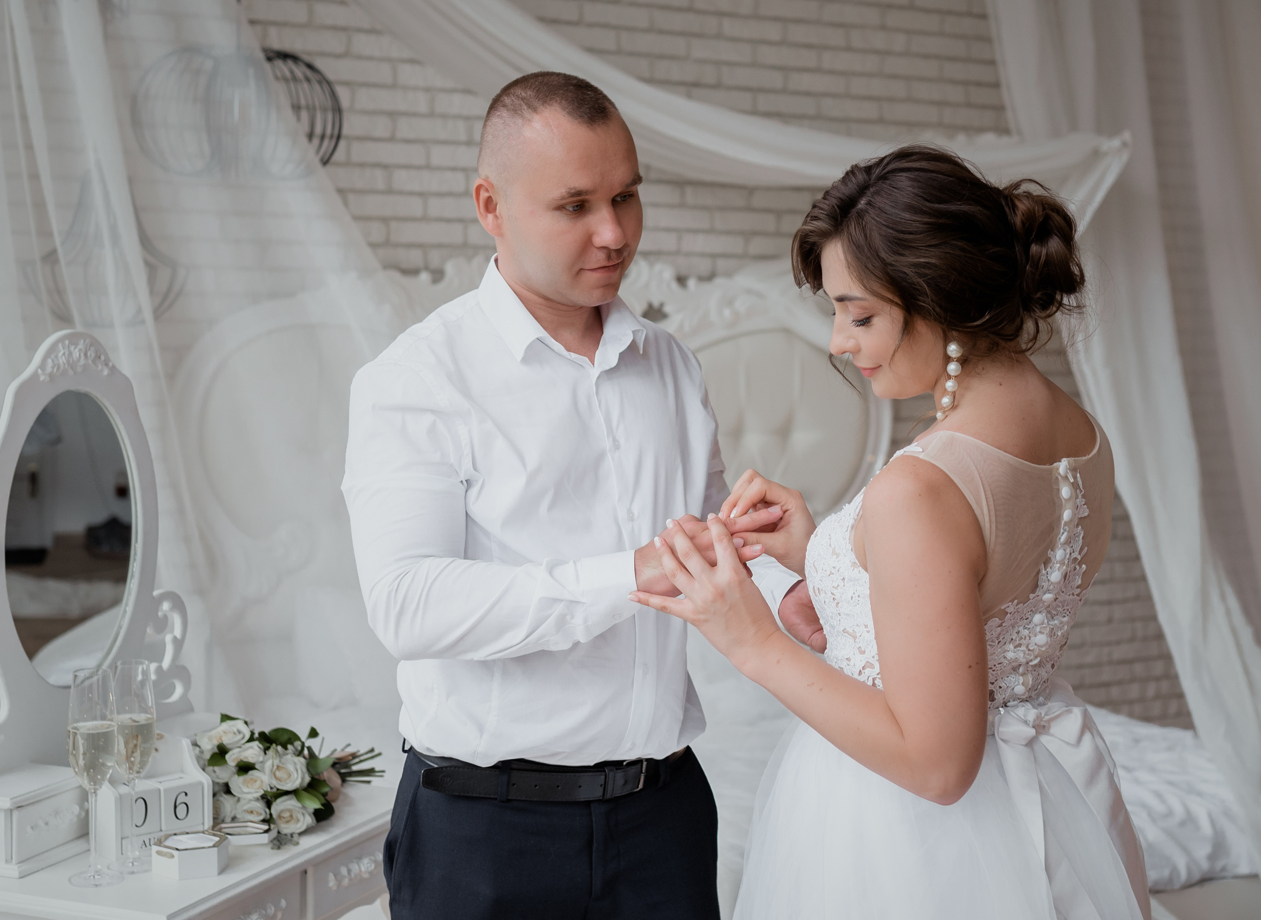 Весільна фотосесія у фотостудії. Professional photographer in Paris — Shybitska Iryna