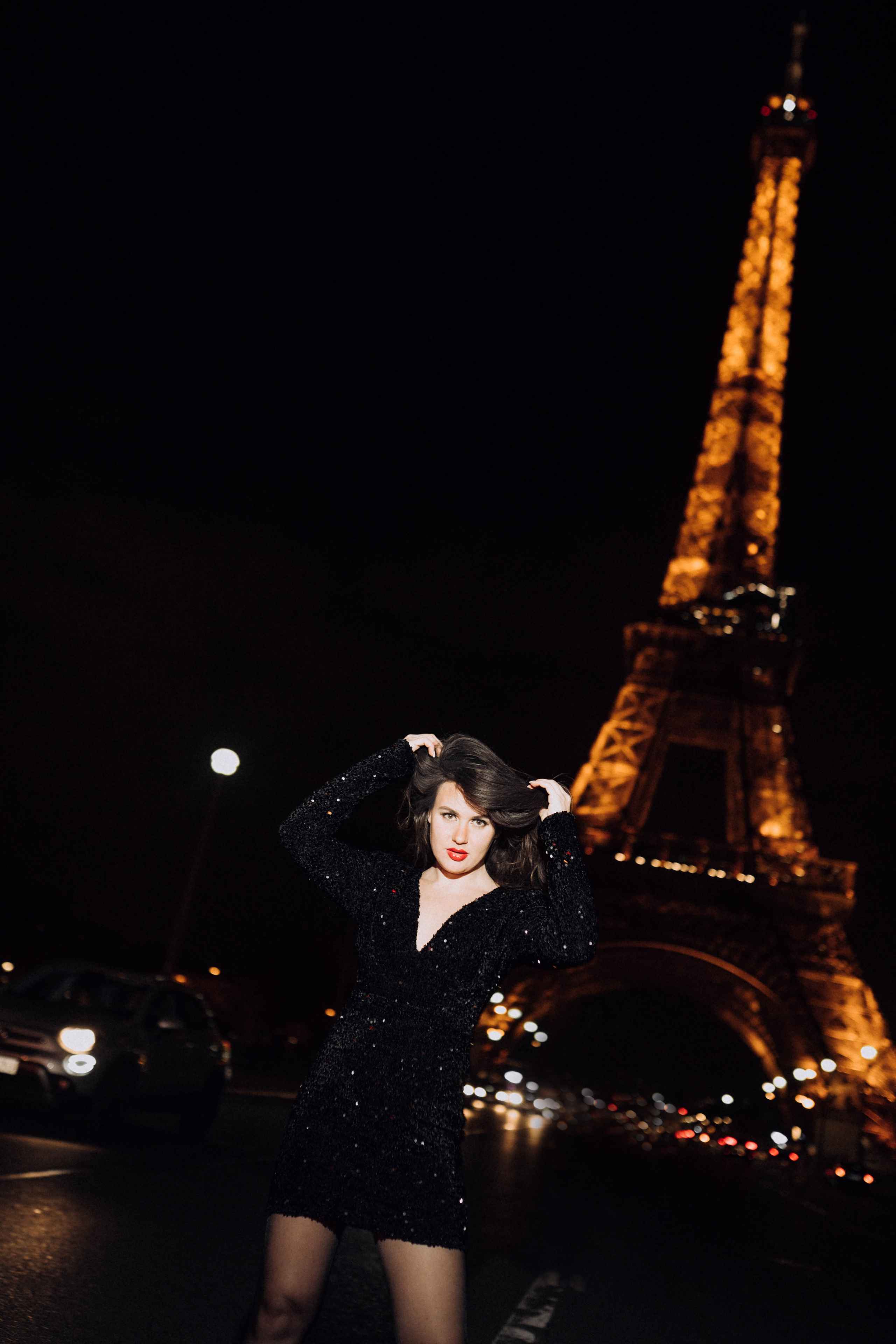 Night photo session in Paris. Professional photographer in Paris — Shybitska Iryna