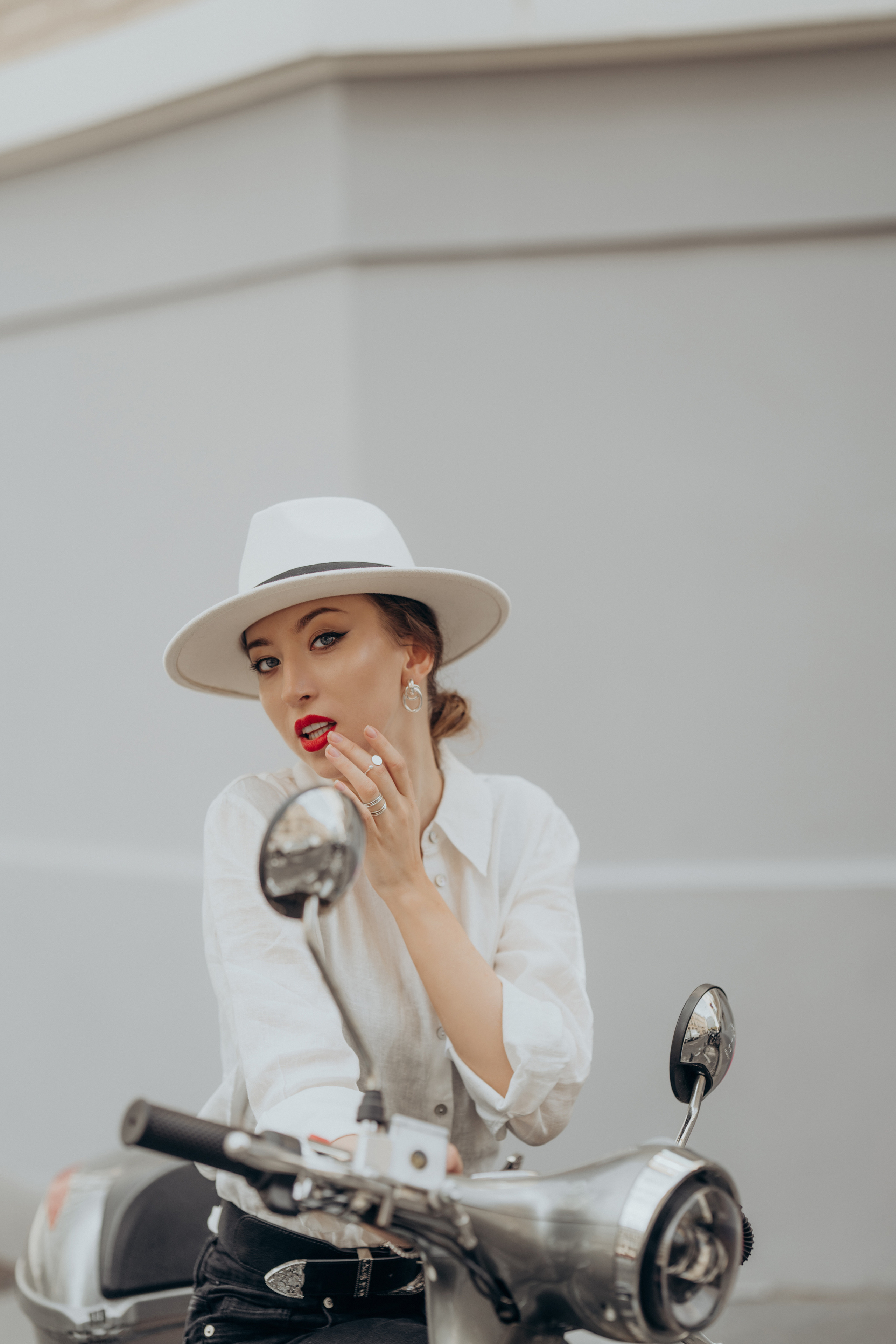 Photo shoot on the streets of Paris. Professional photographer in Paris — Shybitska Iryna