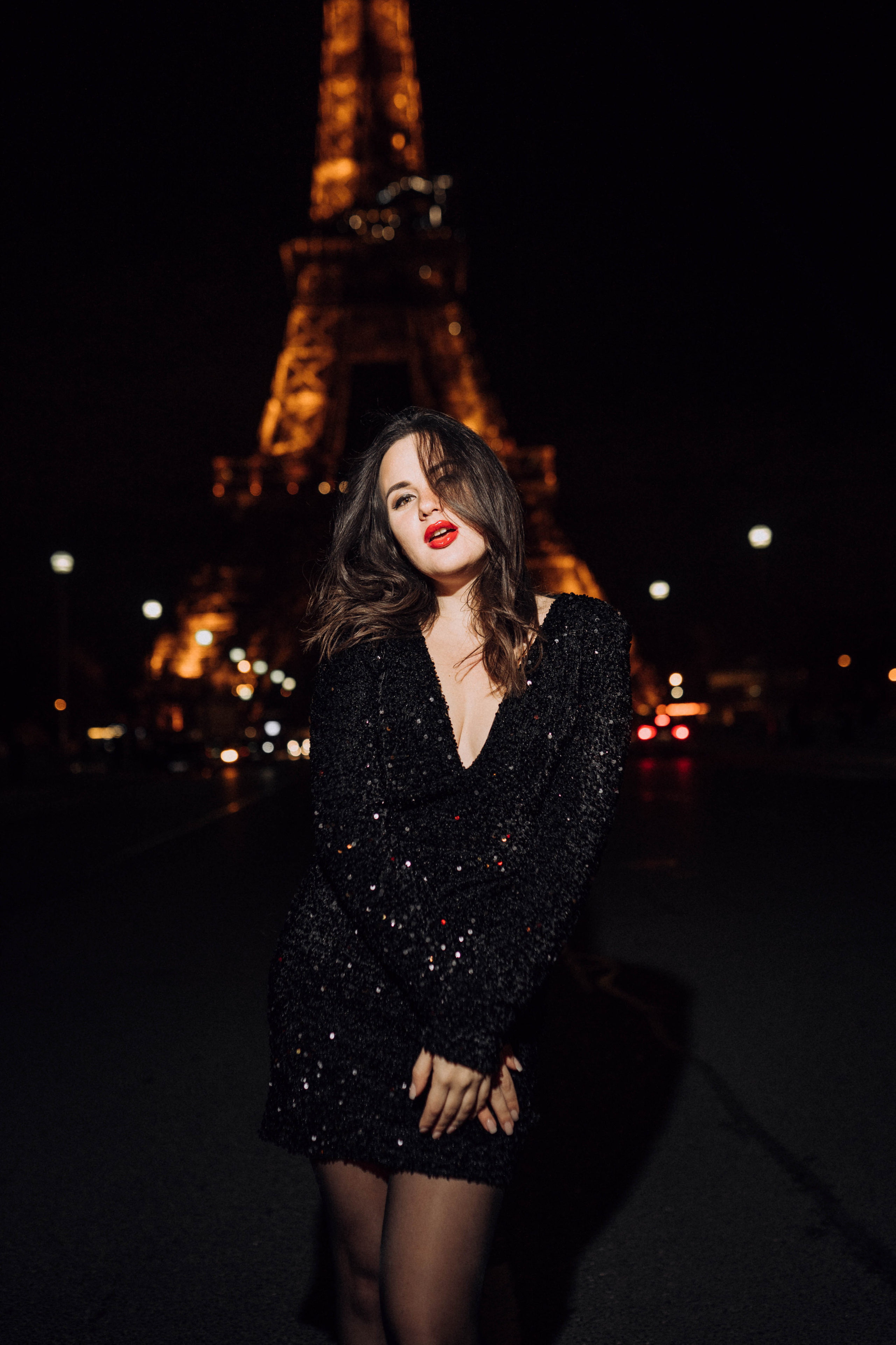 Night photo session in Paris. Professional photographer in Paris — Shybitska Iryna