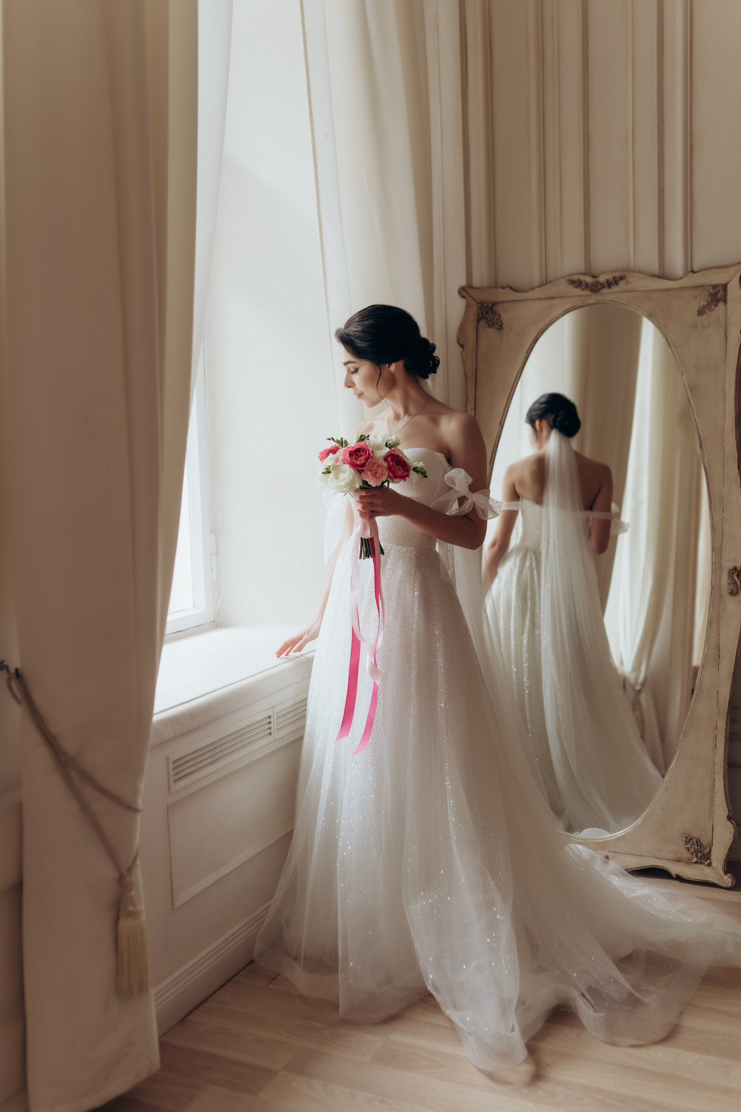 Фотосесія у студії «F11» та «Новий ЗАГС». Professional photographer in Paris — Shybitska Iryna