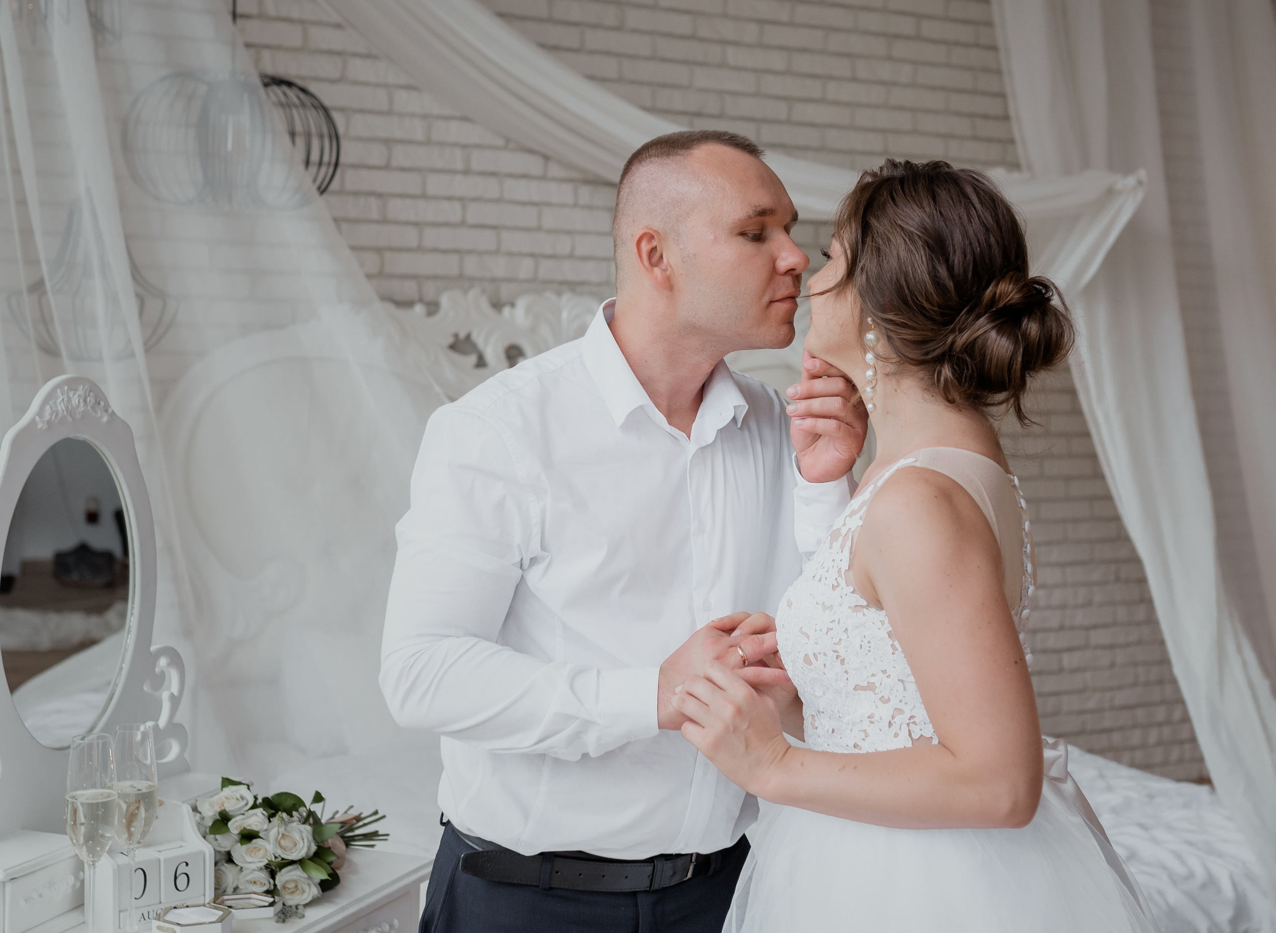 Весільна фотосесія у фотостудії. Professional photographer in Paris — Shybitska Iryna