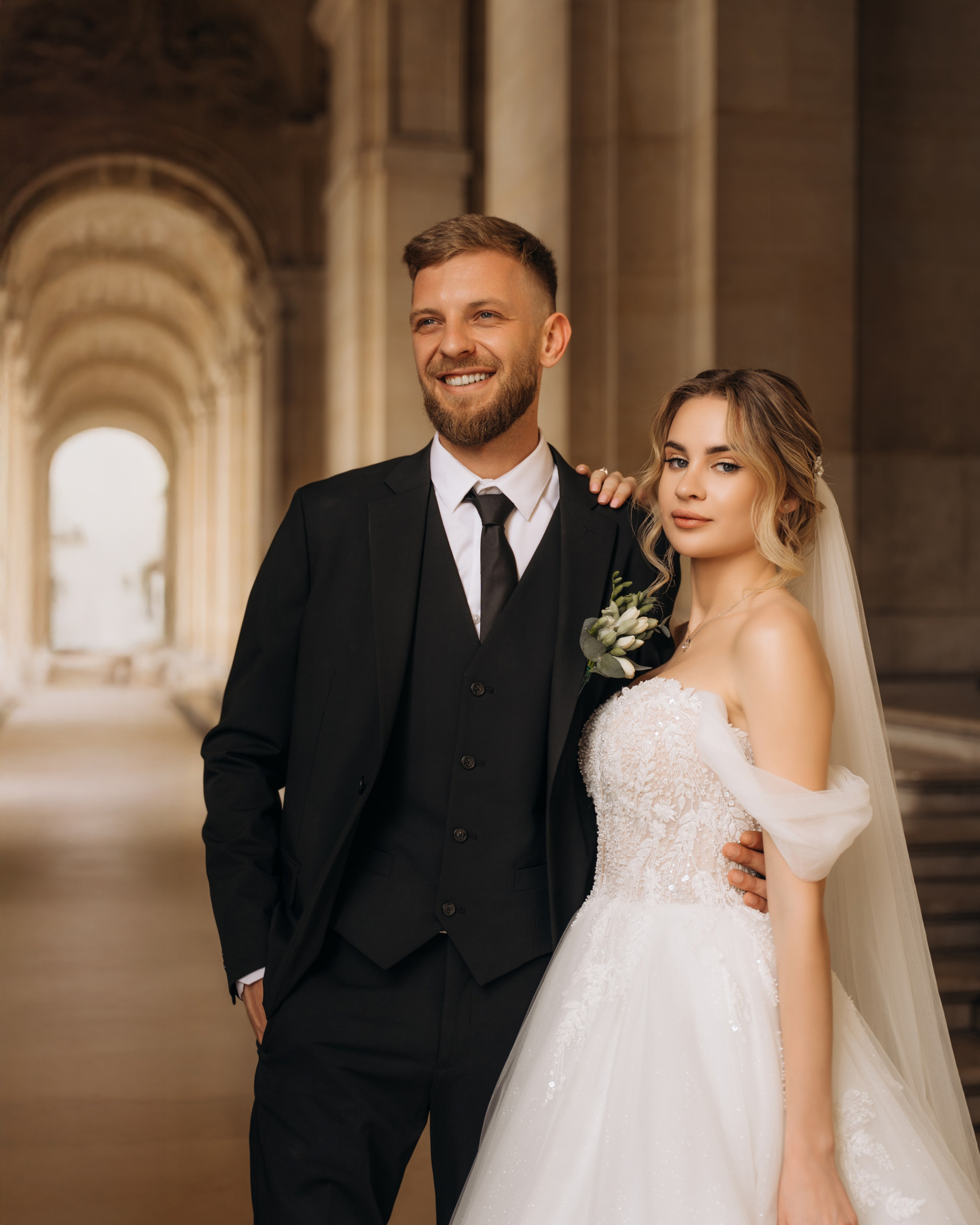 Wedding Day in Paris and Reception. Professional photographer in Paris — Shybitska Iryna