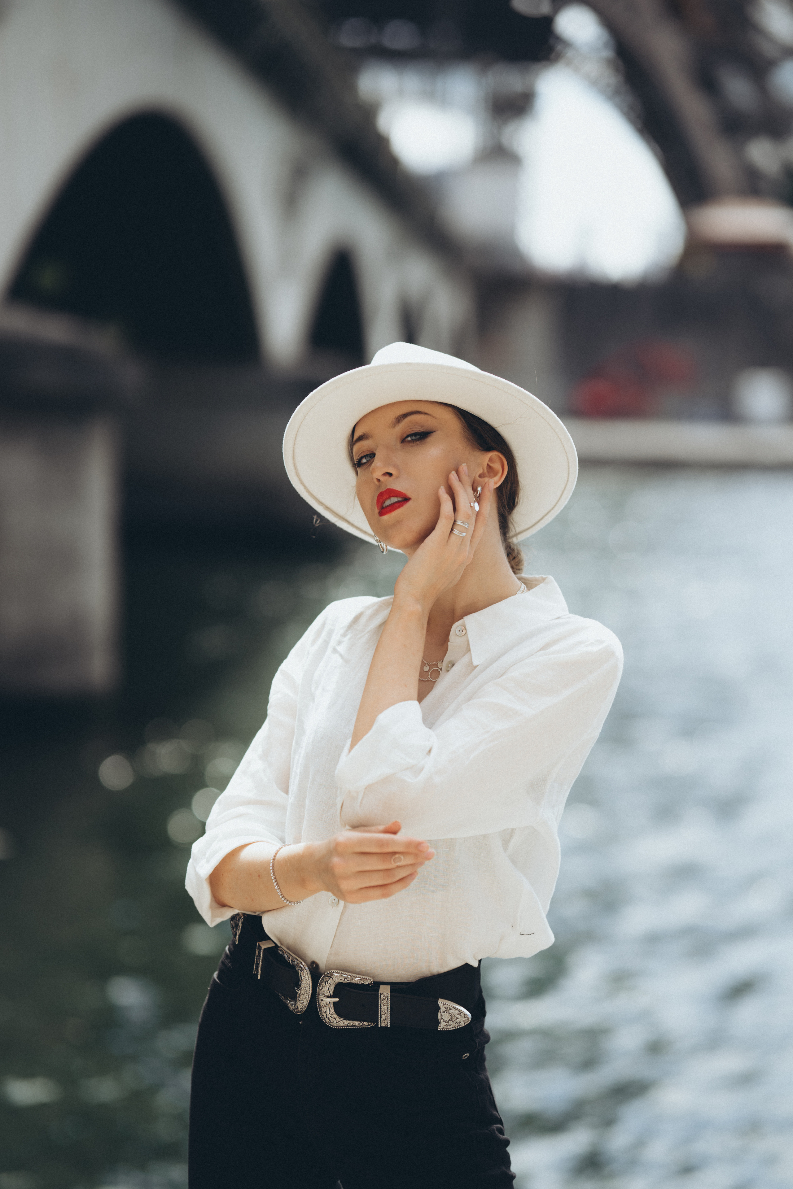 Photo shoot on the streets of Paris. Professional photographer in Paris — Shybitska Iryna