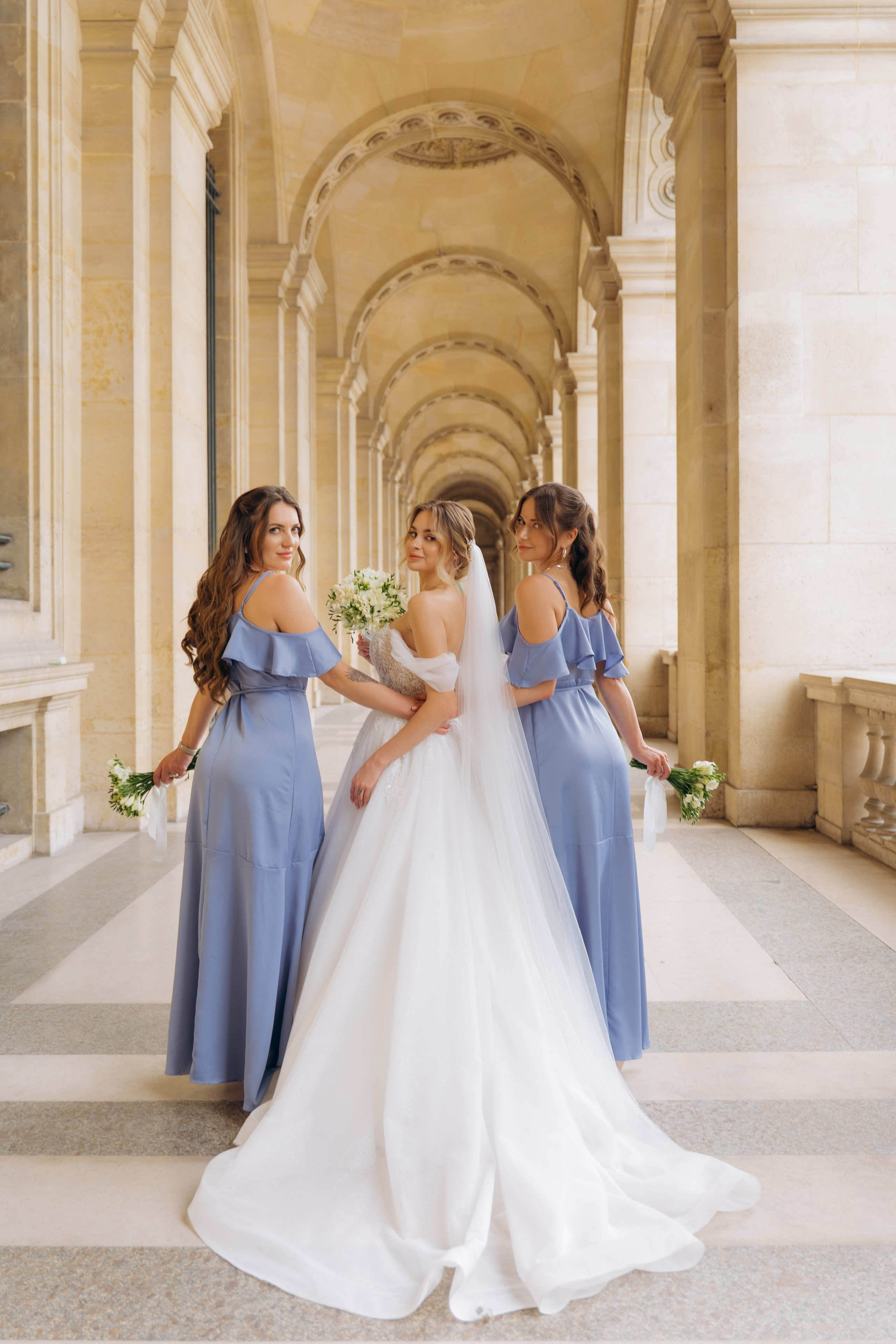 Wedding Day in Paris and Reception. Professional photographer in Paris — Shybitska Iryna