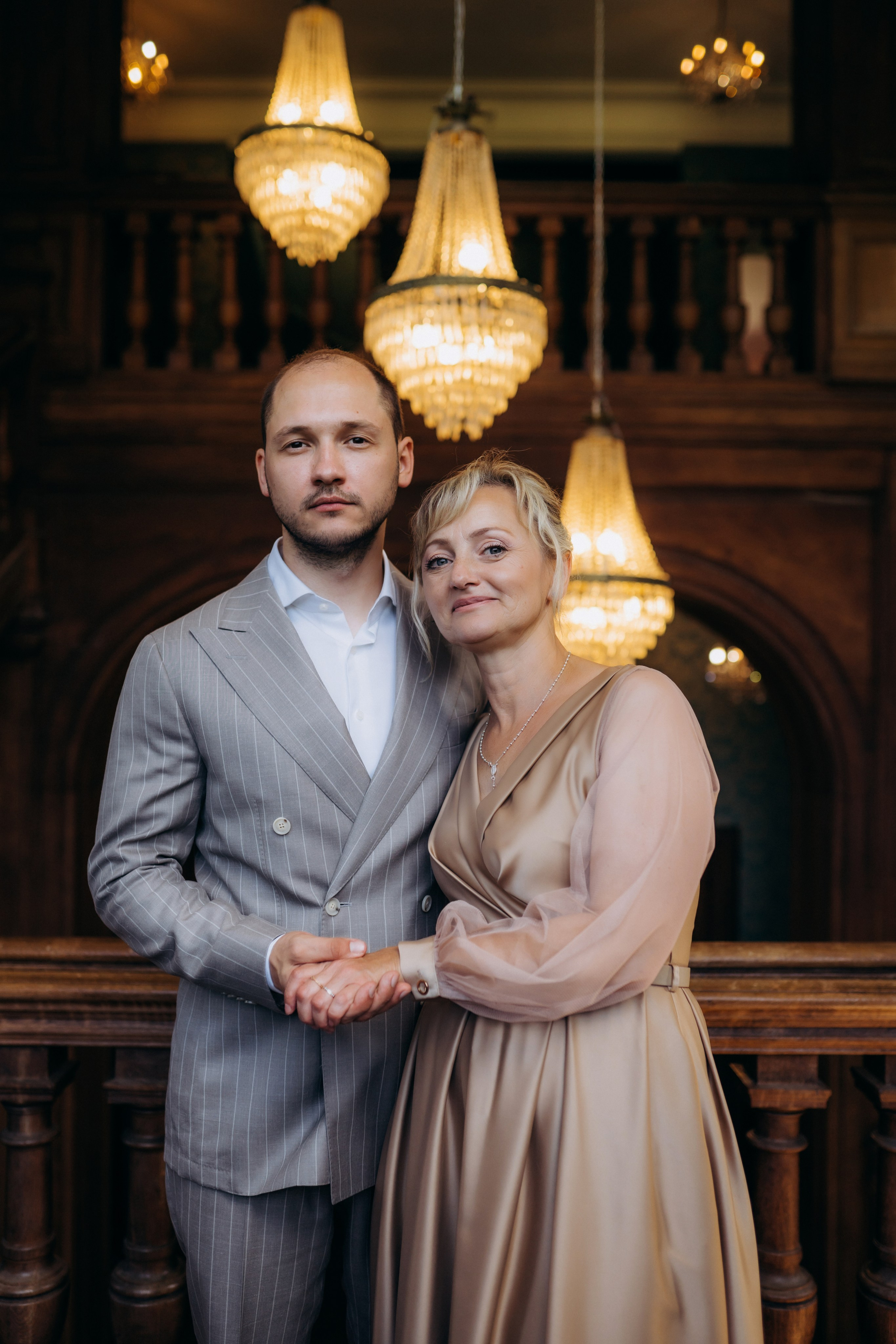 Свадебная фотосессия во французском замке. Professional photographer in Paris — Shybitska Iryna