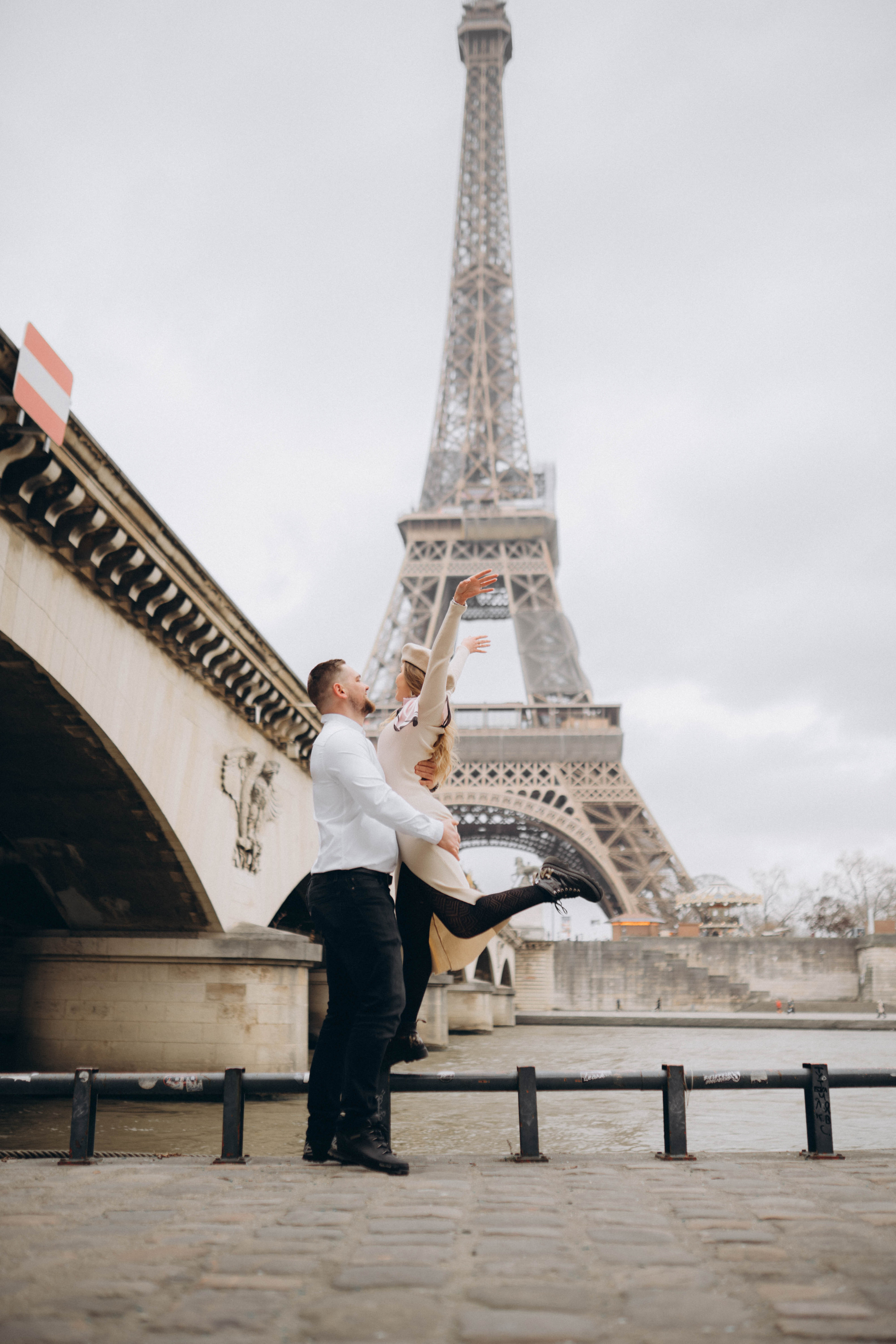 Ideas for a photo shoot in Paris. Professional photographer in Paris — Shybitska Iryna