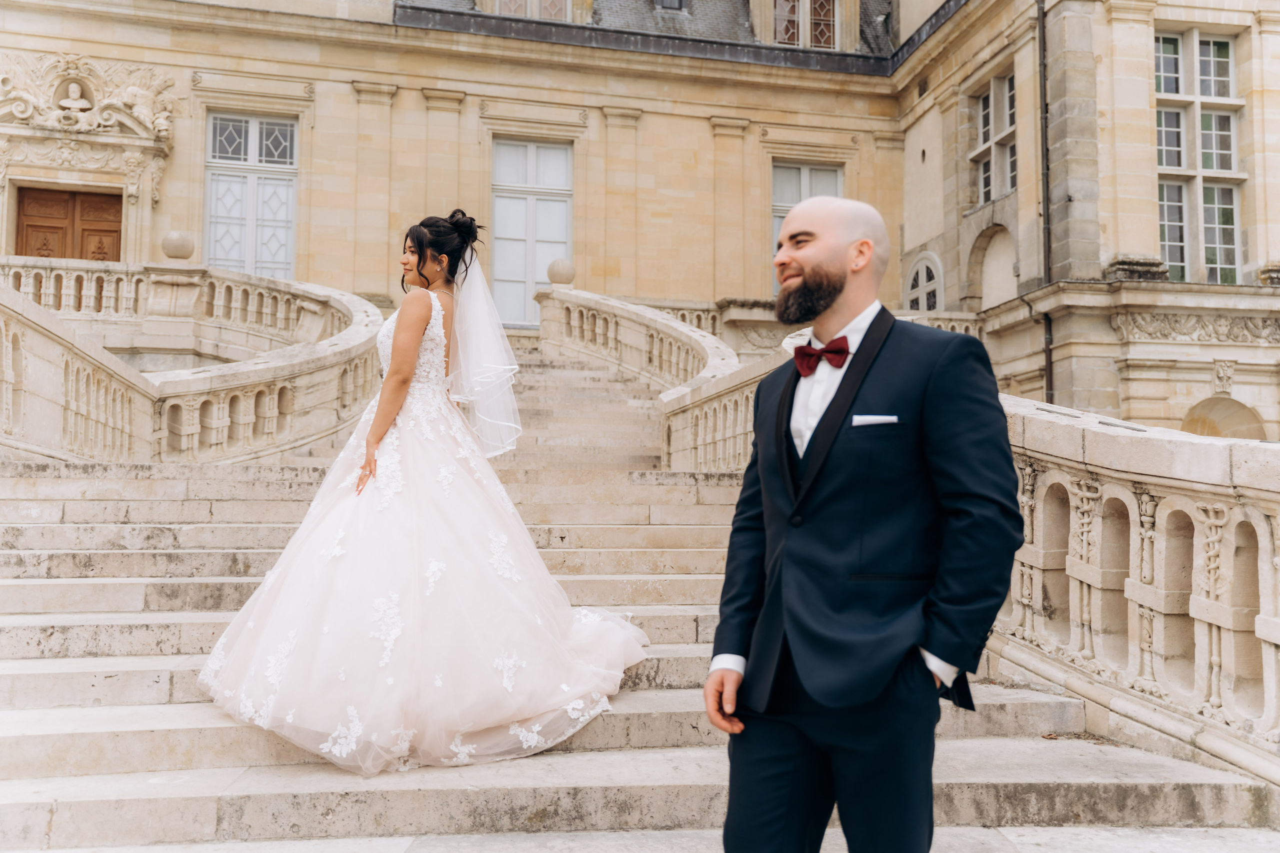 Town hall civil ceremony & wedding photoshoot in France. Professional photographer in Paris — Shybitska Iryna