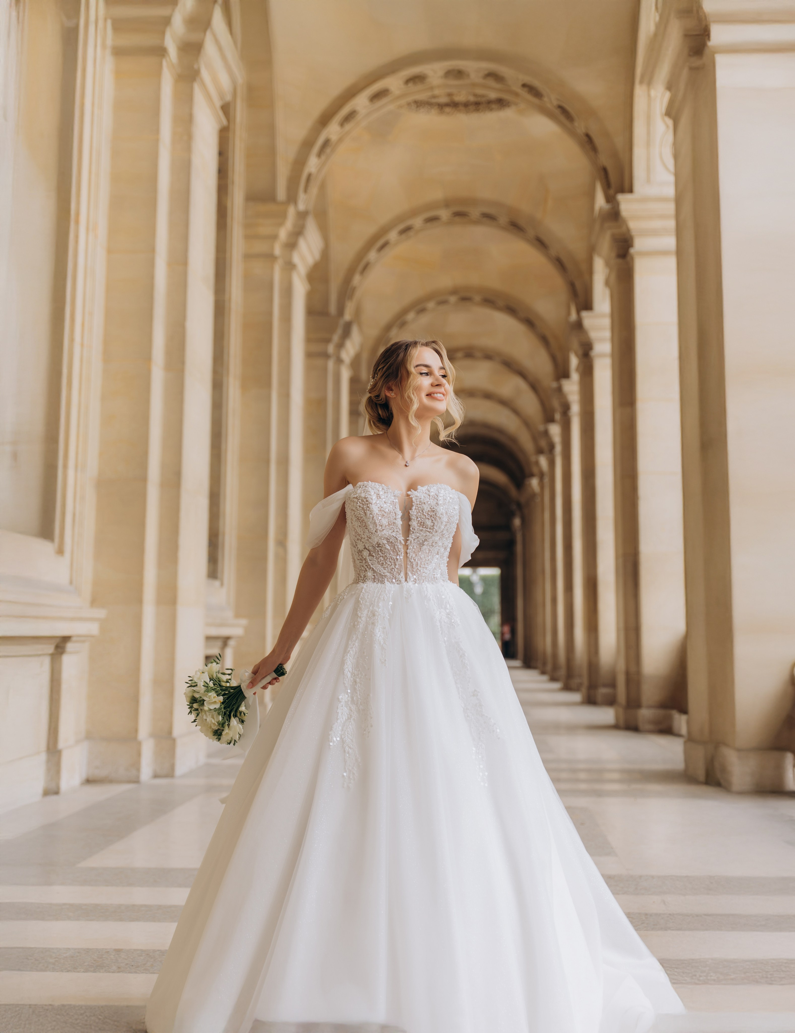 Wedding Day in Paris and Reception. Professional photographer in Paris — Shybitska Iryna
