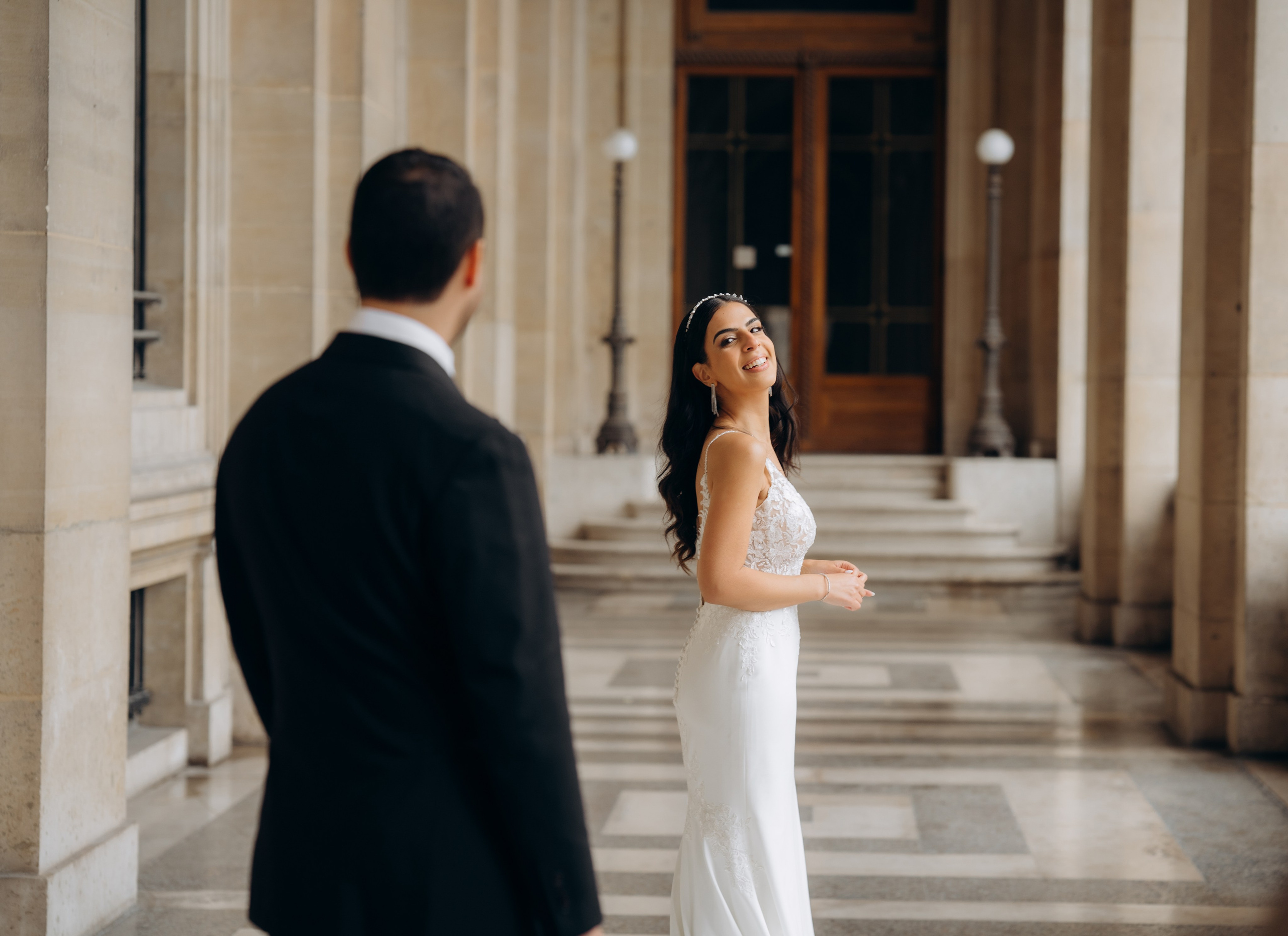 Wedding photo shoot in France_Cabriolet_Paris. Professional photographer in Paris — Shybitska Iryna