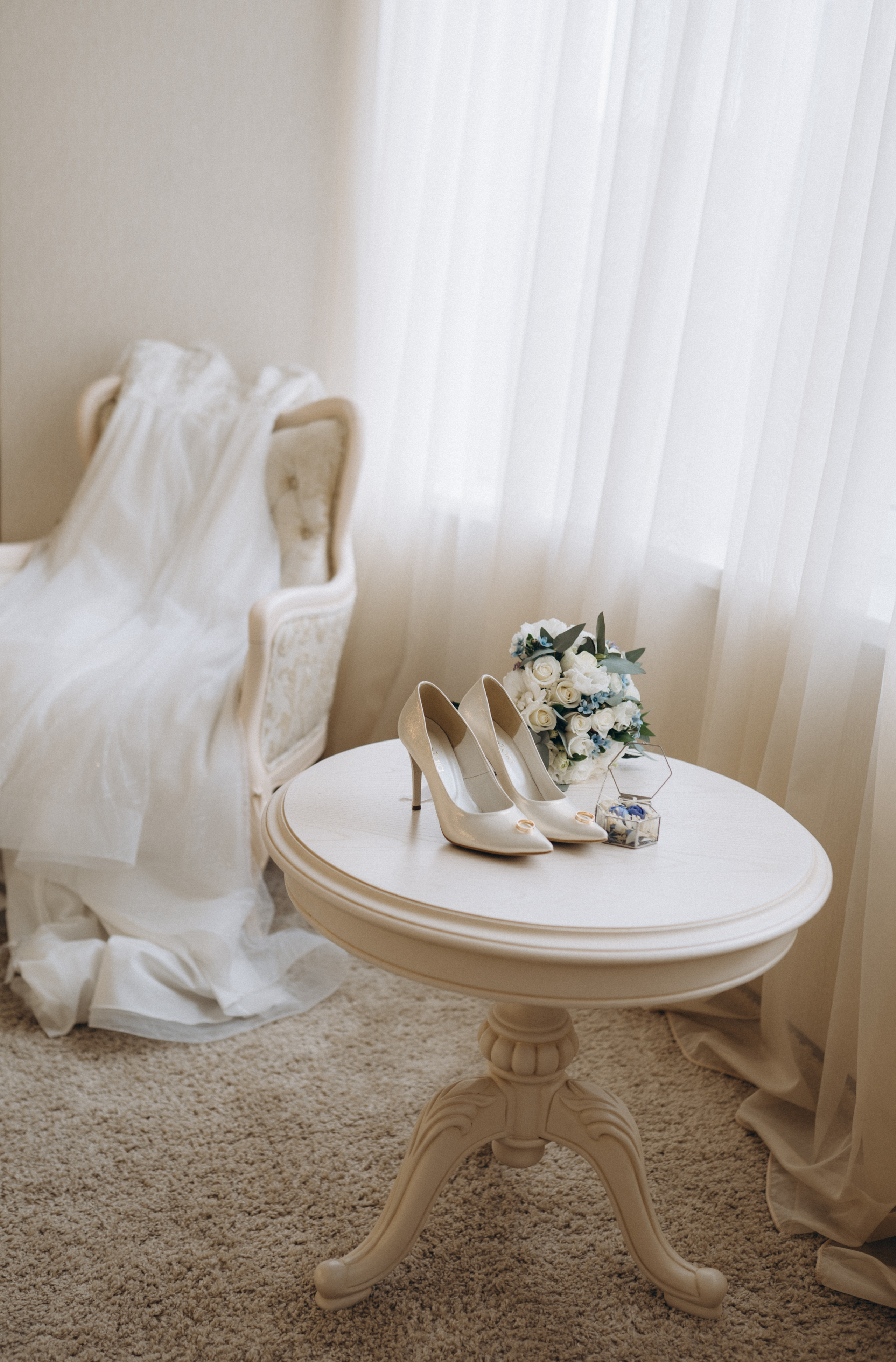 Ранок у готелі + фотосесія. Professional photographer in Paris — Shybitska Iryna