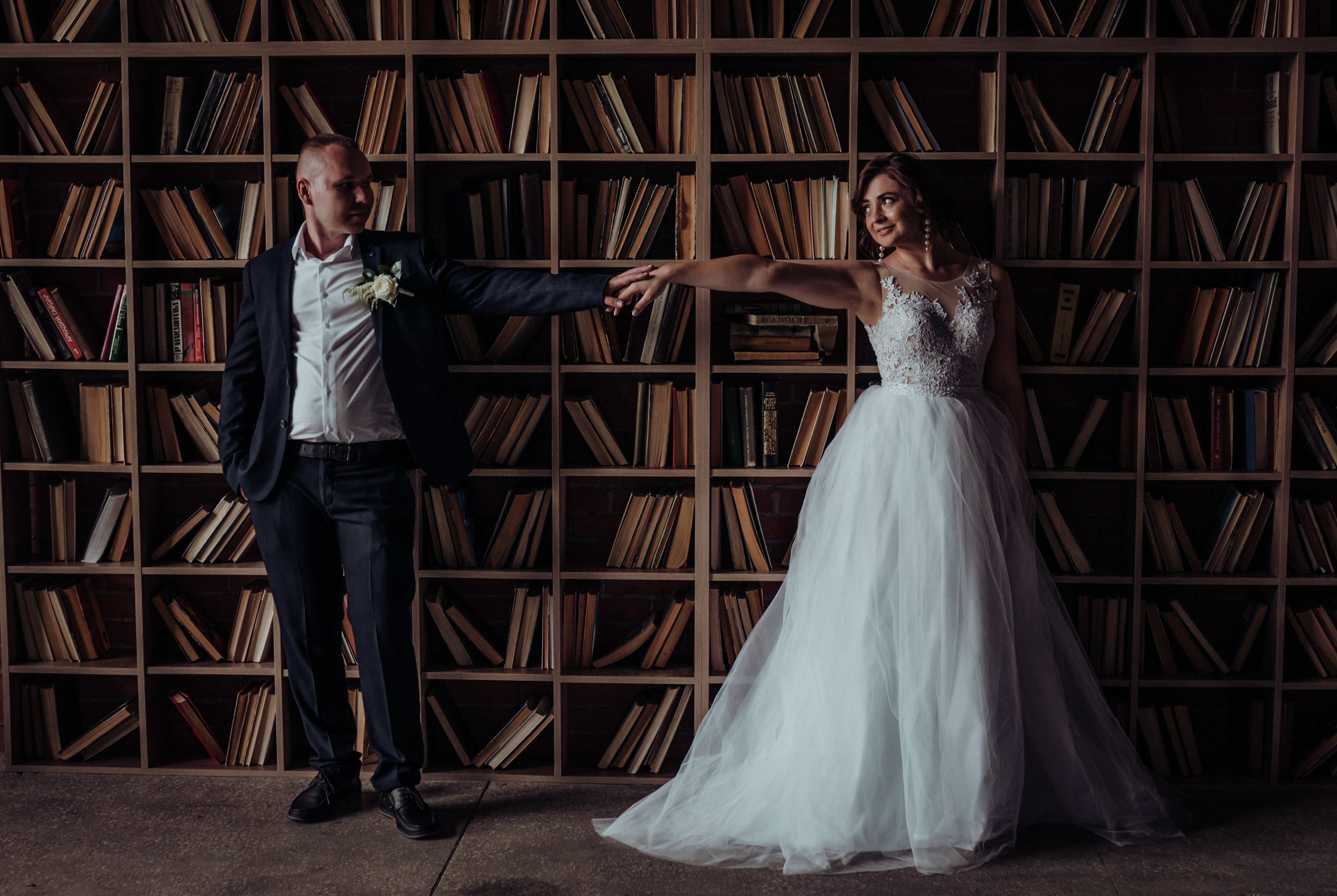 Весільна фотосесія у фотостудії. Professional photographer in Paris — Shybitska Iryna