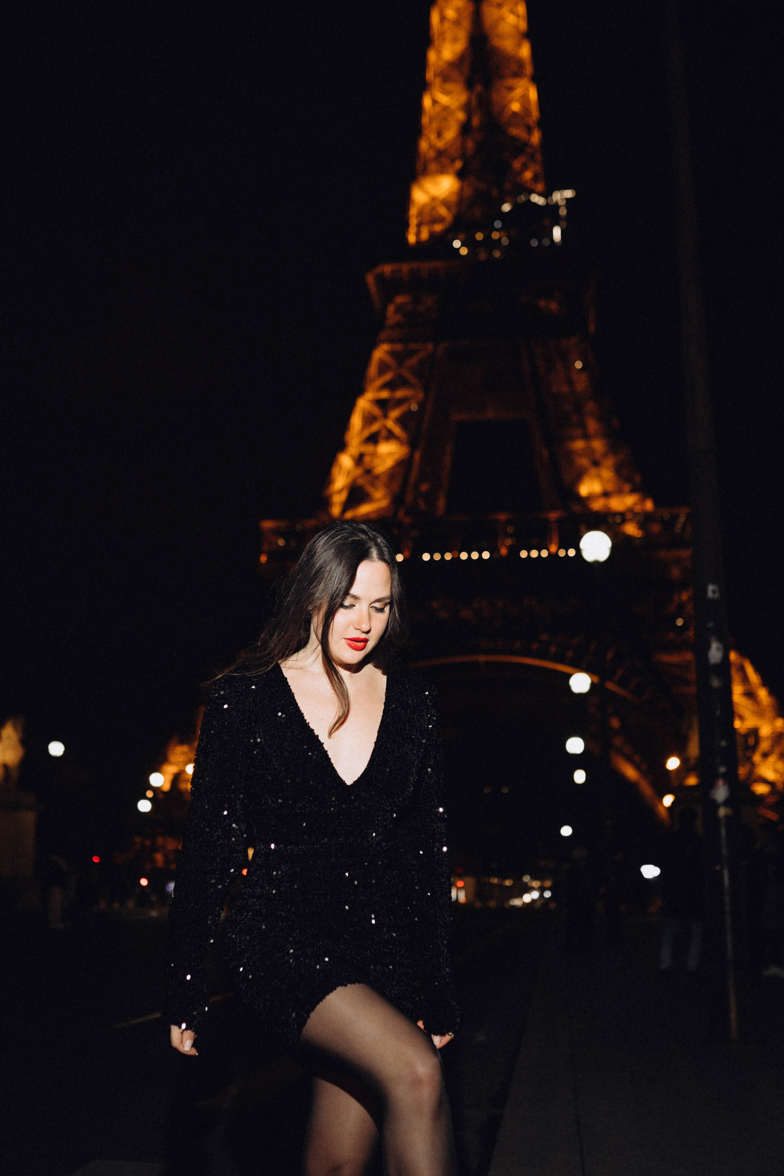 Night photo session in Paris. Professional photographer in Paris — Shybitska Iryna