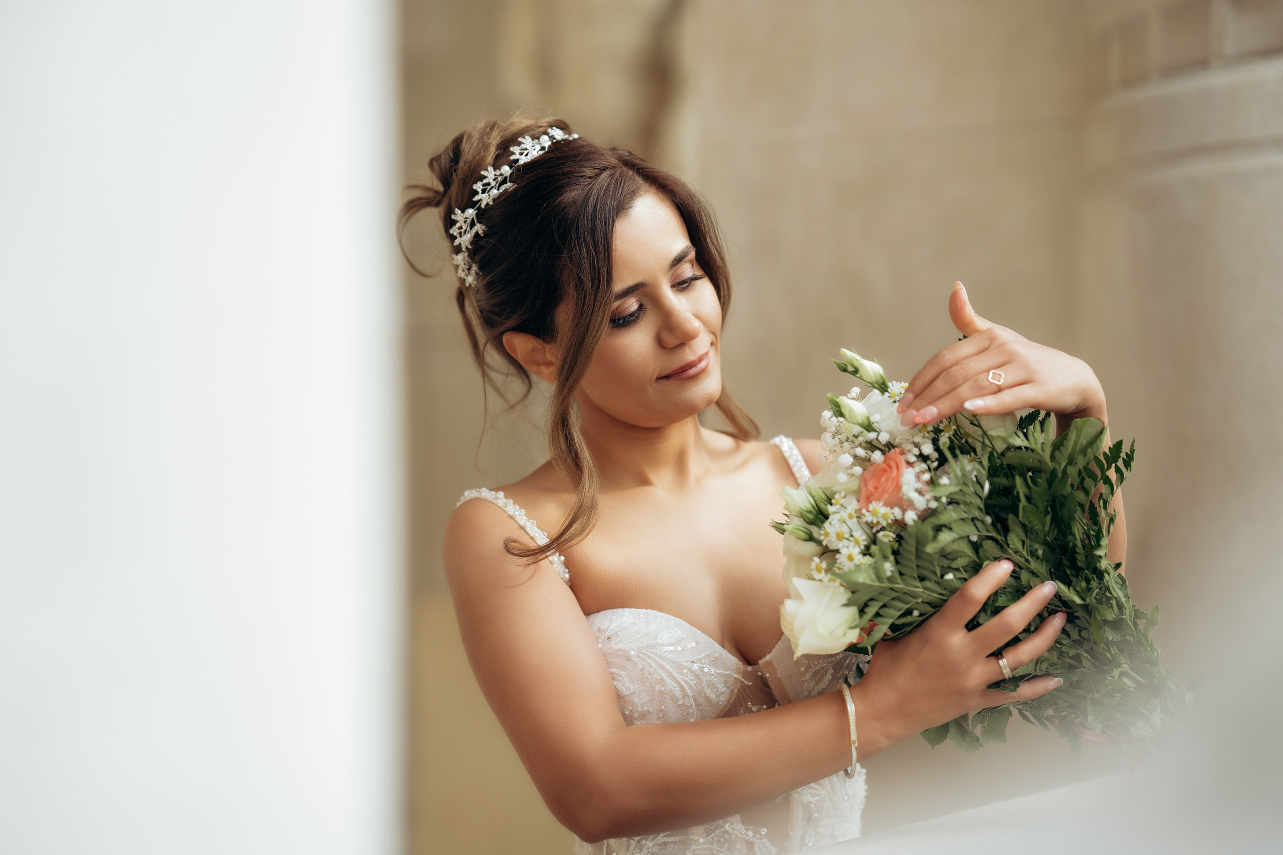 Wedding photo shoot. Professional photographer in Paris — Shybitska Iryna