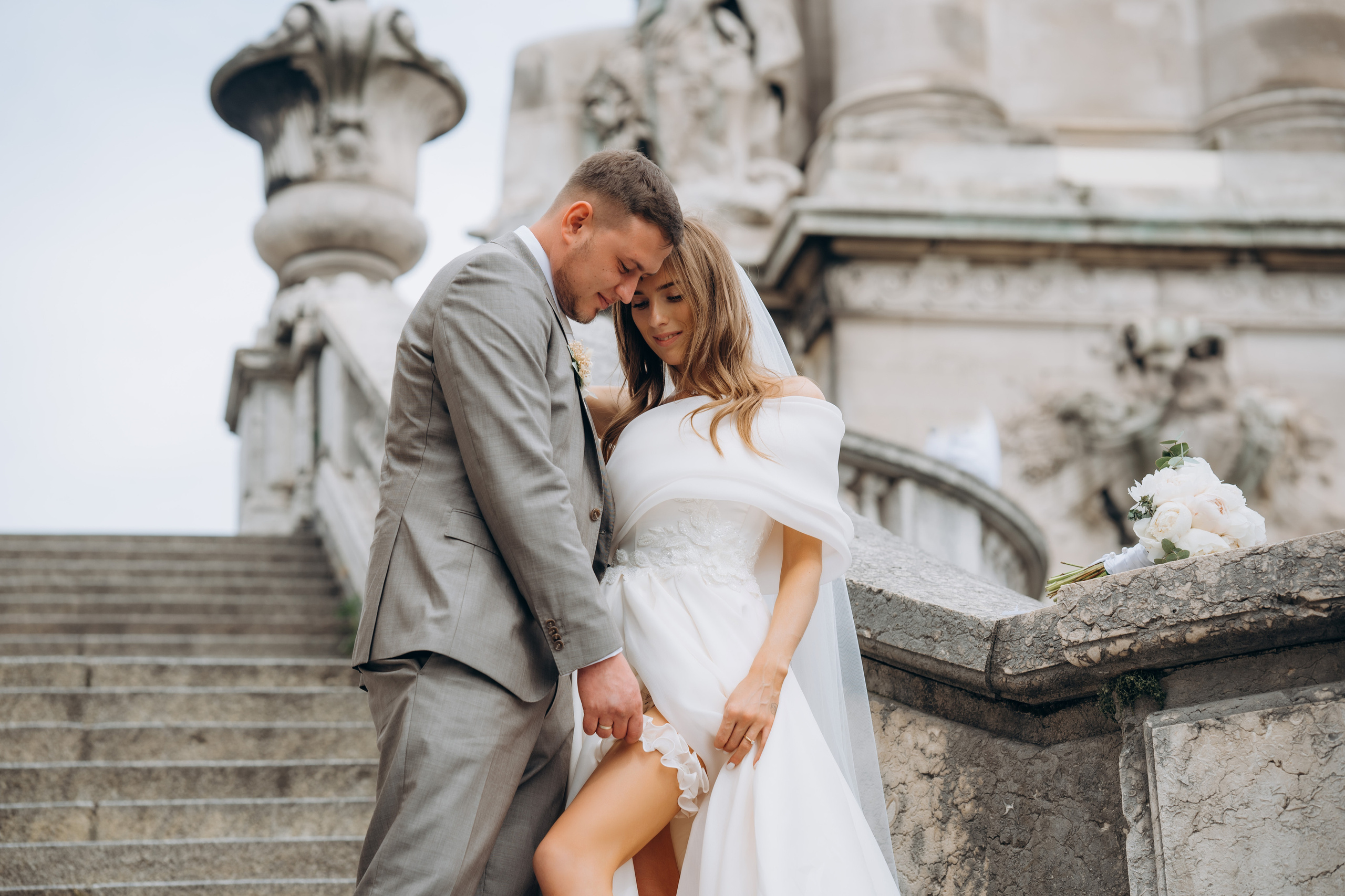 Свадебная фотосессия в Париже. Professional photographer in Paris — Shybitska Iryna