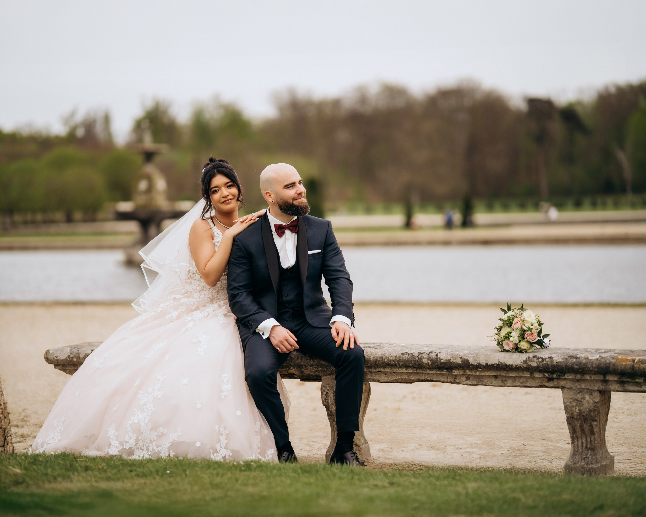 Town hall civil ceremony & wedding photoshoot in France. Professional photographer in Paris — Shybitska Iryna