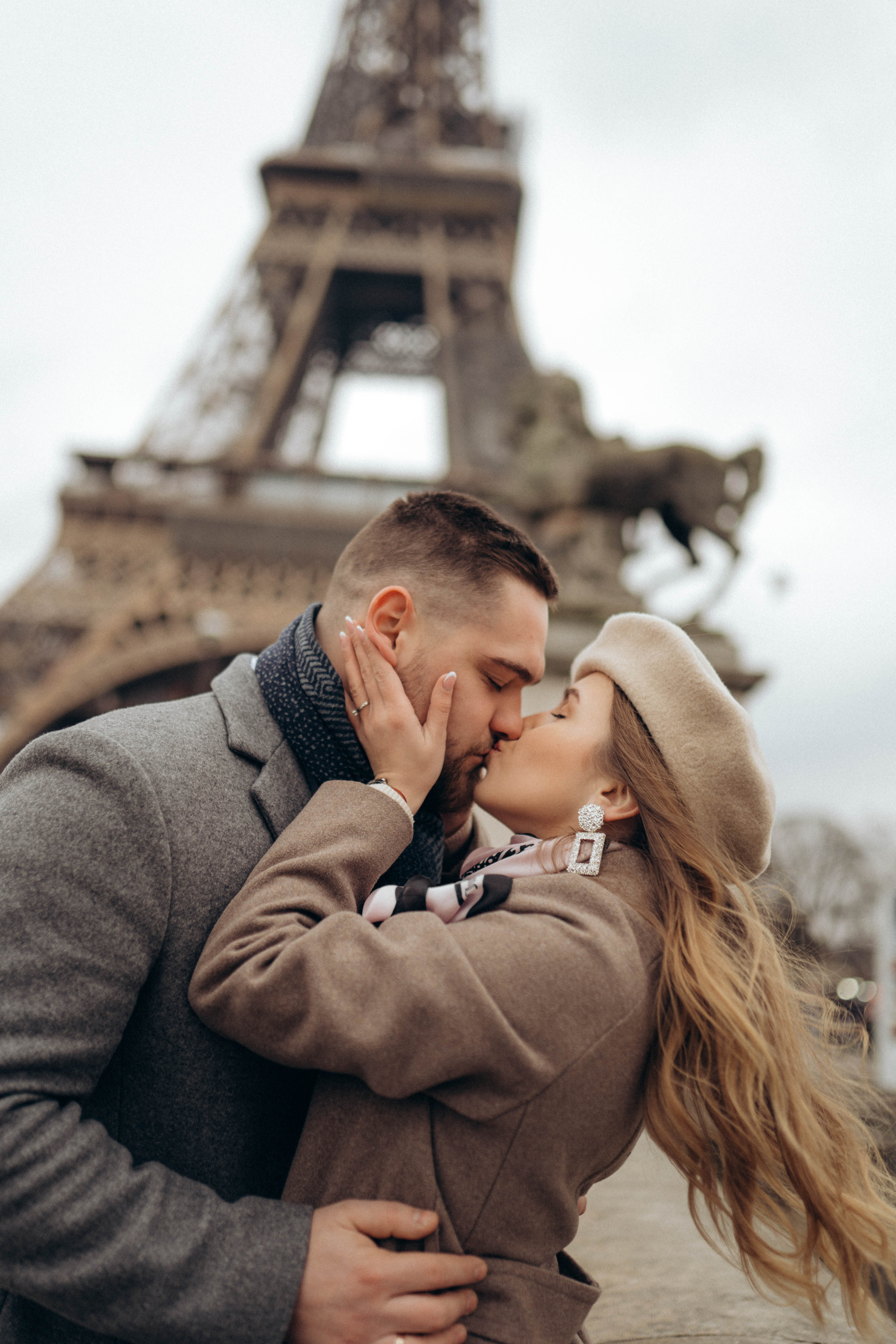 Ideas for a photo shoot in Paris. Professional photographer in Paris — Shybitska Iryna