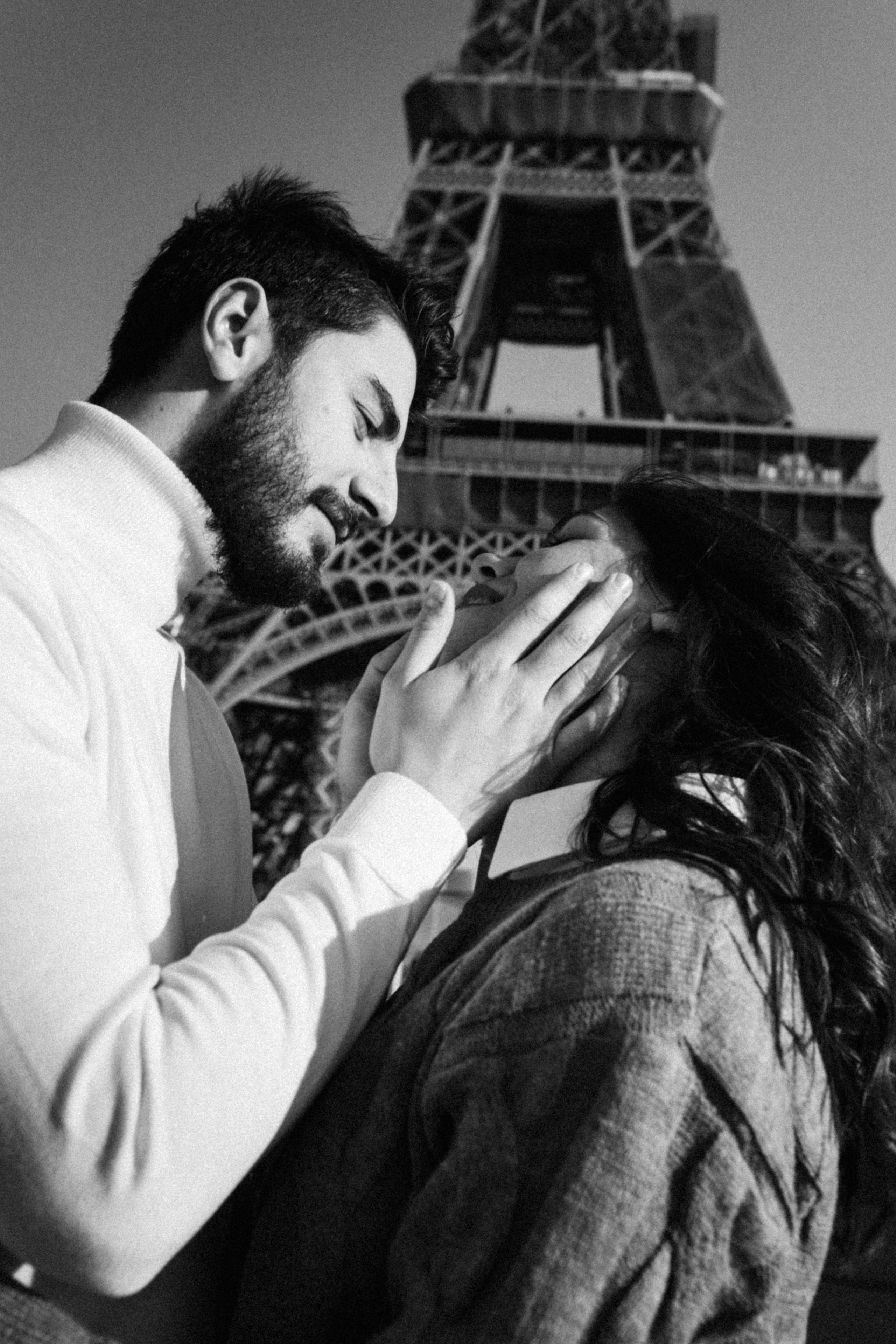 Couple photo shoot — Photoshoot lasts 1.5 hours. Professional photographer in Paris — Shybitska Iryna