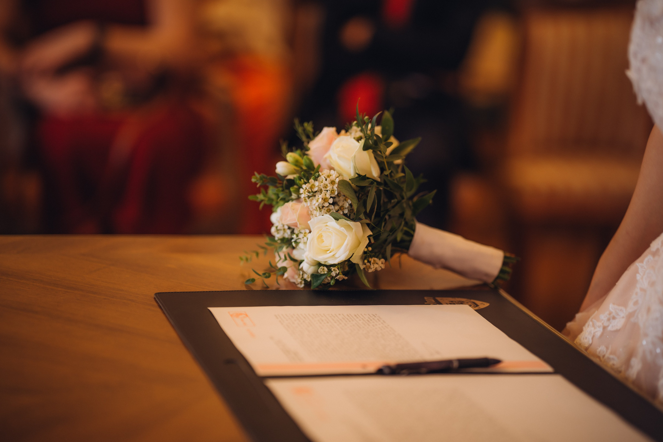 Town hall civil ceremony & wedding photoshoot in France. Professional photographer in Paris — Shybitska Iryna