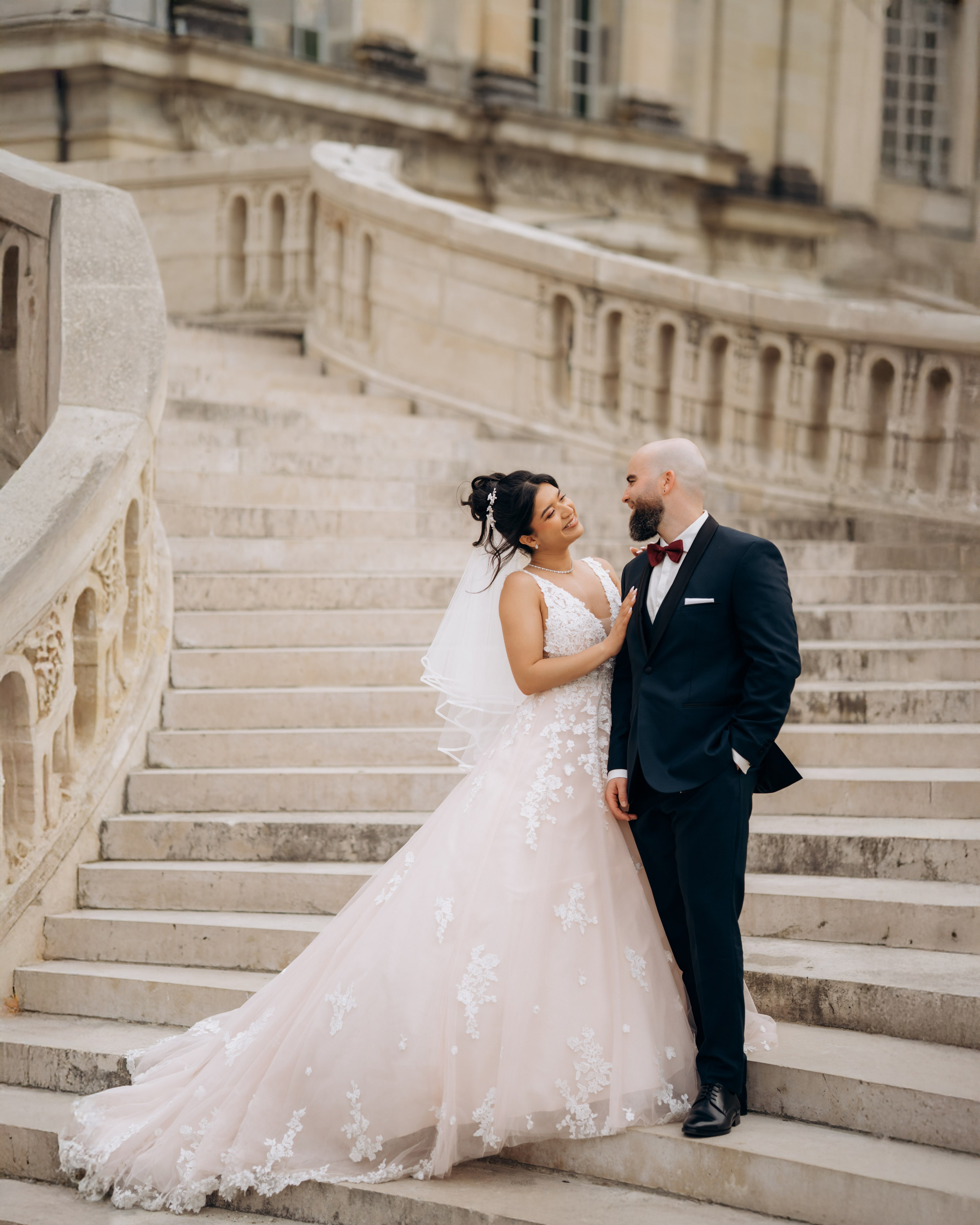 Town hall civil ceremony & wedding photoshoot in France. Professional photographer in Paris — Shybitska Iryna