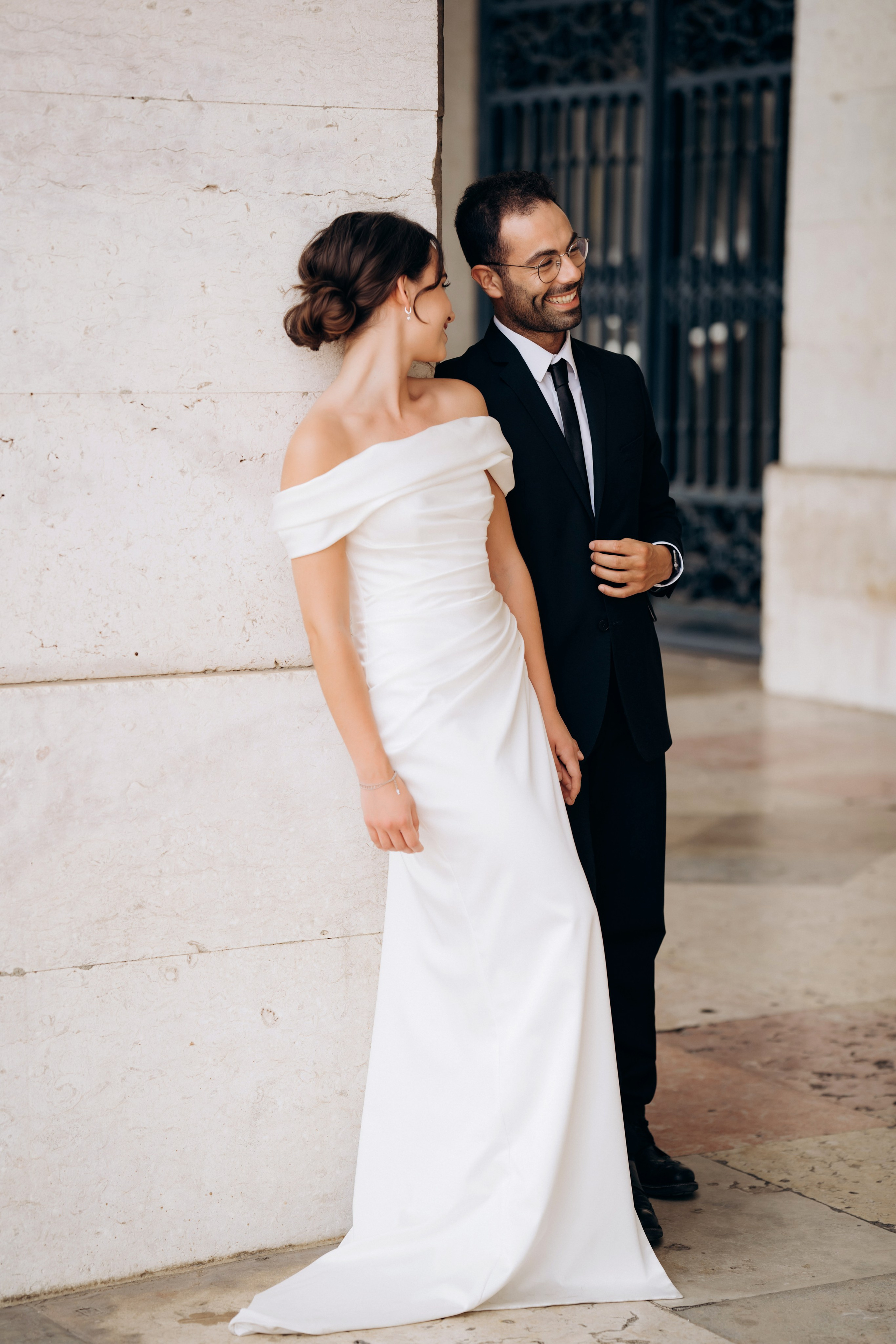 Wedding photo shoot. Professional photographer in Paris — Shybitska Iryna