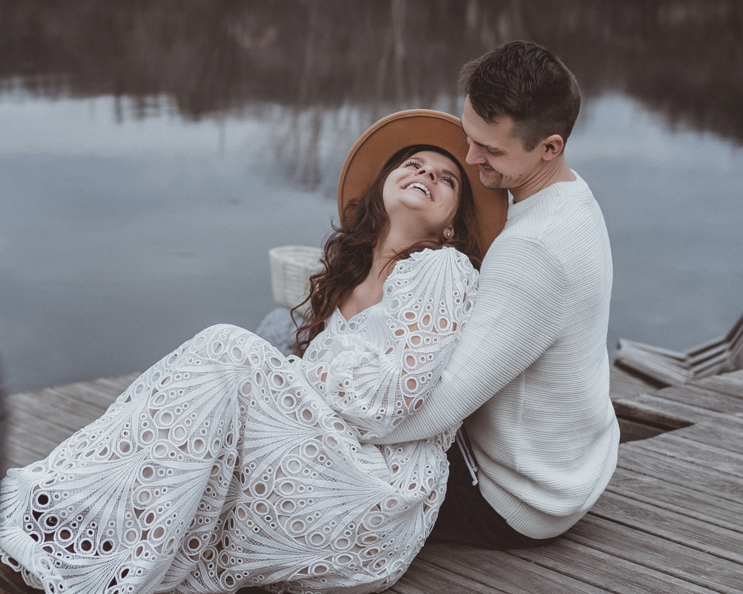 У озера. Professional photographer in Paris — Shybitska Iryna