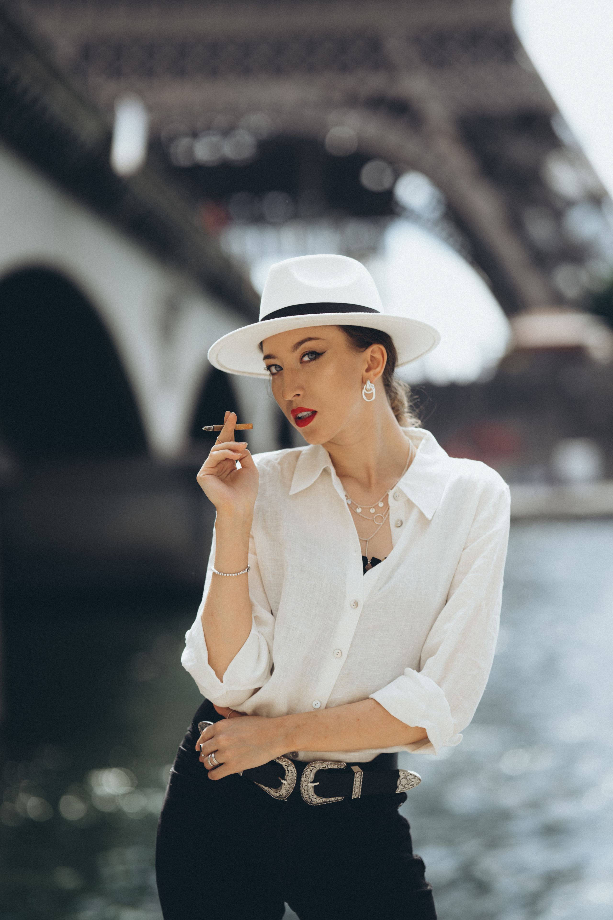 Photo shoot on the streets of Paris. Professional photographer in Paris — Shybitska Iryna