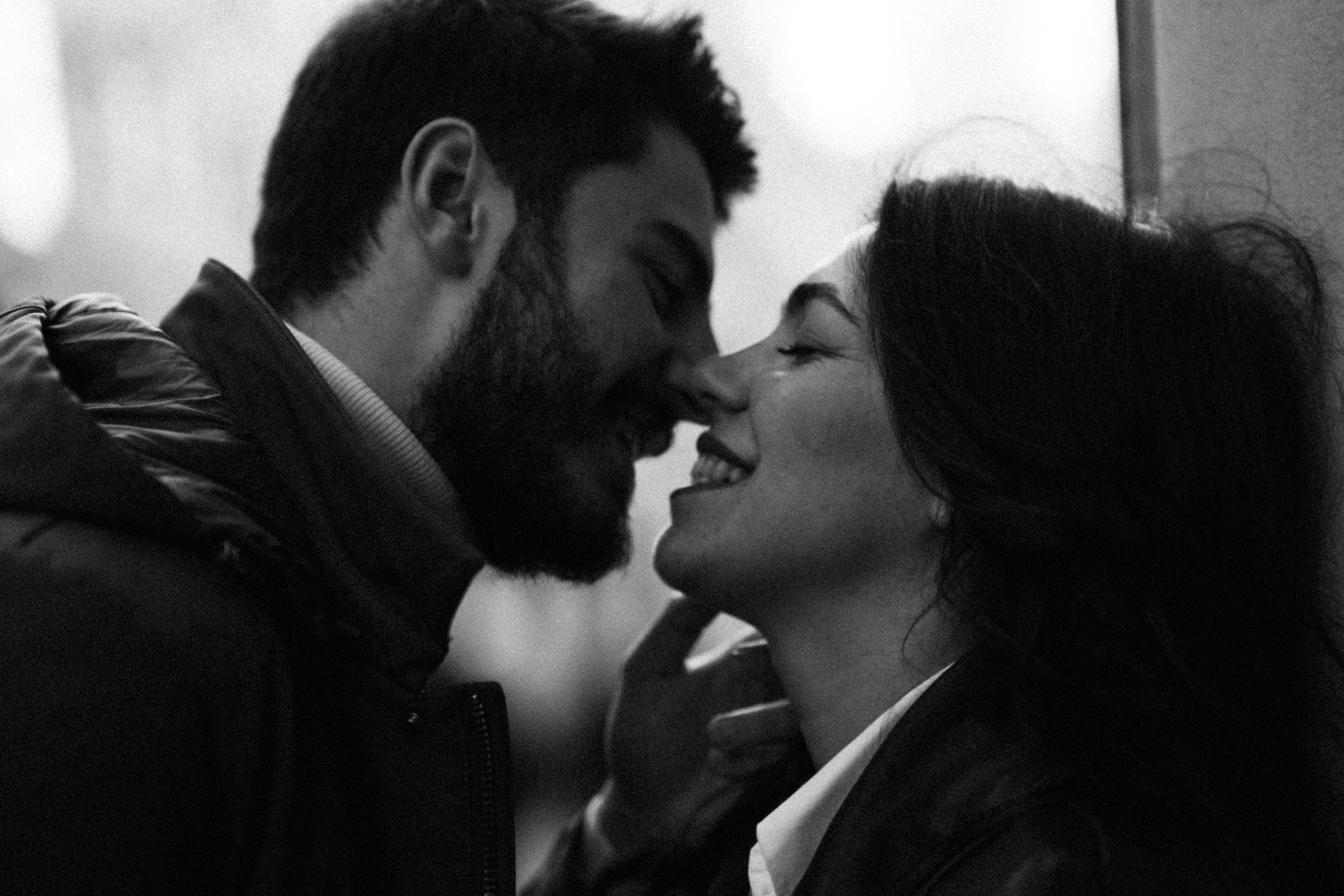 Couple photo shoot — Photoshoot lasts 1.5 hours. Professional photographer in Paris — Shybitska Iryna