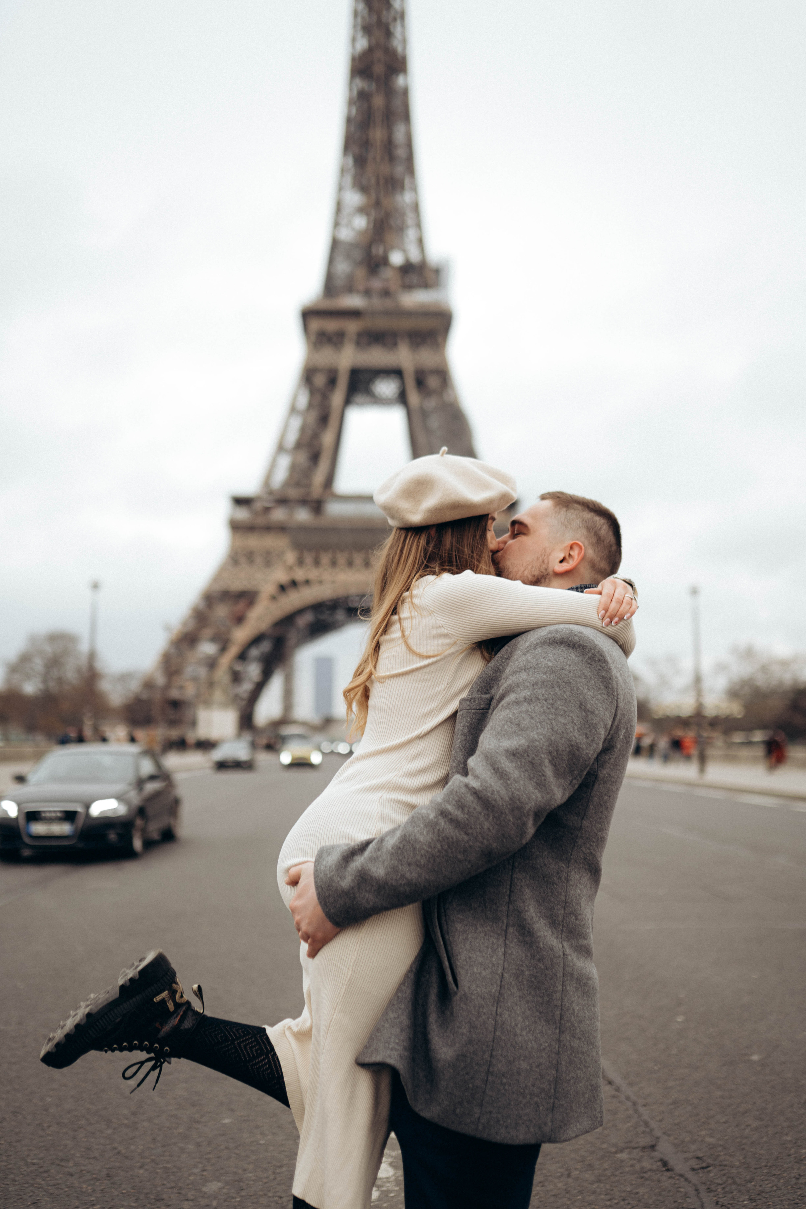 Ideas for a photo shoot in Paris. Professional photographer in Paris — Shybitska Iryna