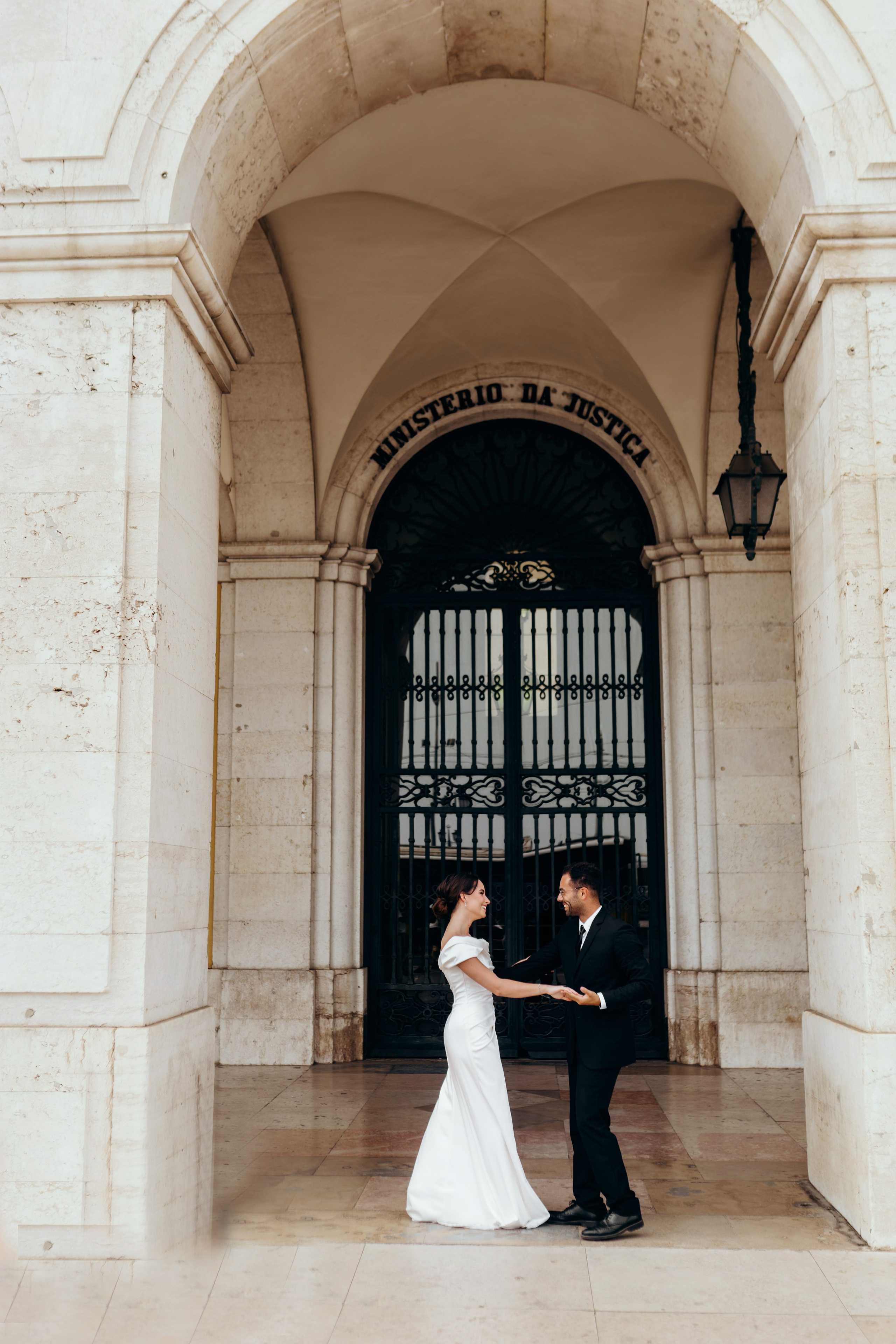 Wedding photo shoot. Professional photographer in Paris — Shybitska Iryna