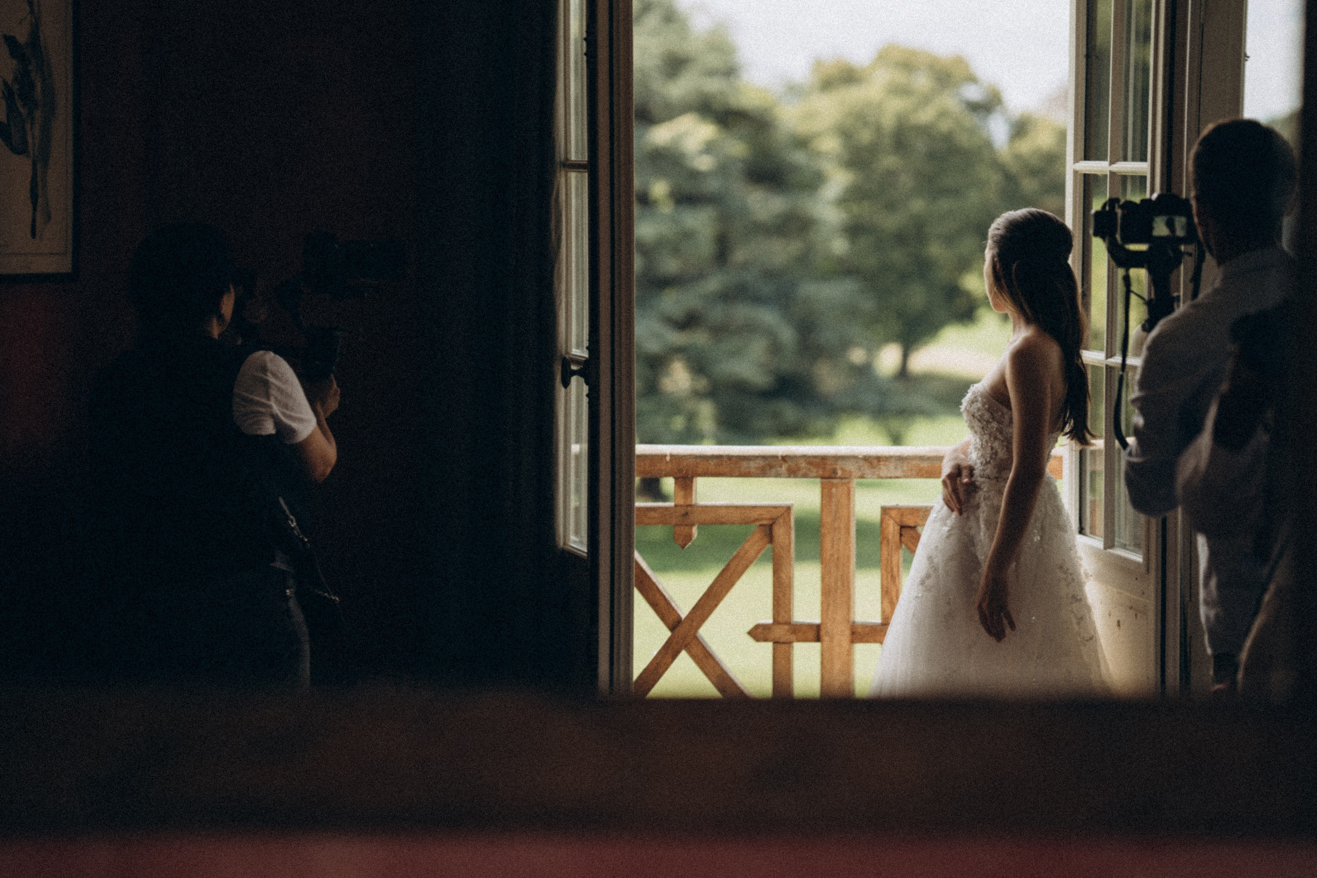 Свадебная фотосессия во французском замке. Professional photographer in Paris — Shybitska Iryna