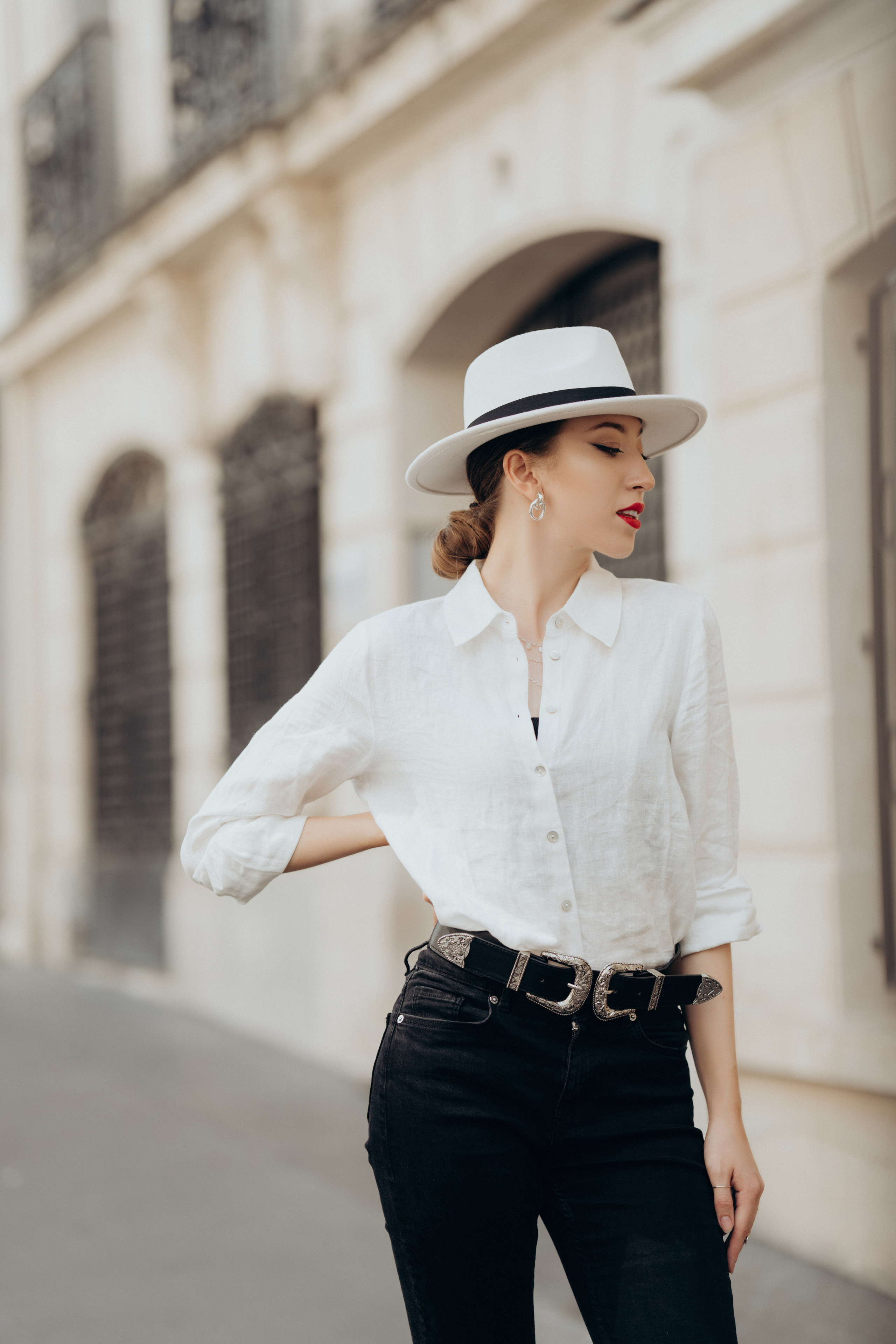 Photo shoot on the streets of Paris. Professional photographer in Paris — Shybitska Iryna