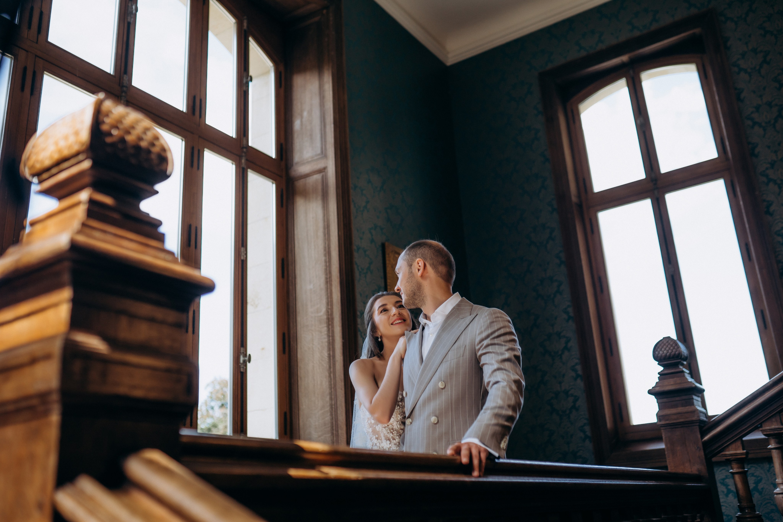 Свадебная фотосессия во французском замке. Professional photographer in Paris — Shybitska Iryna