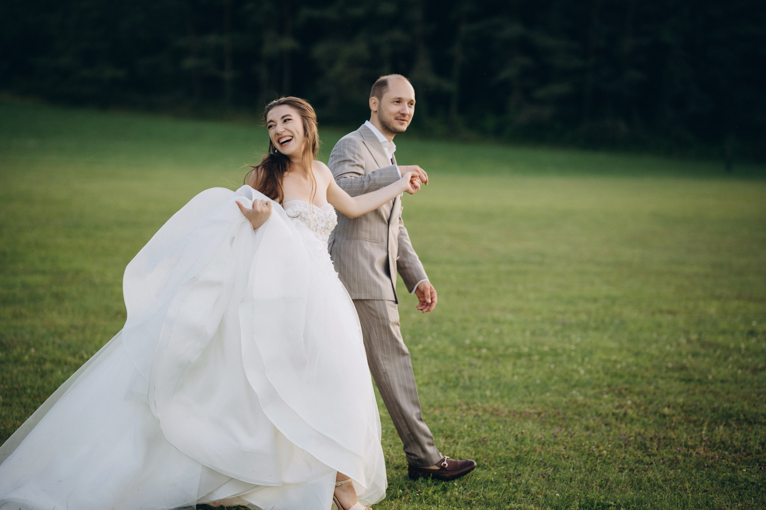 Свадебная фотосессия во французском замке. Professional photographer in Paris — Shybitska Iryna