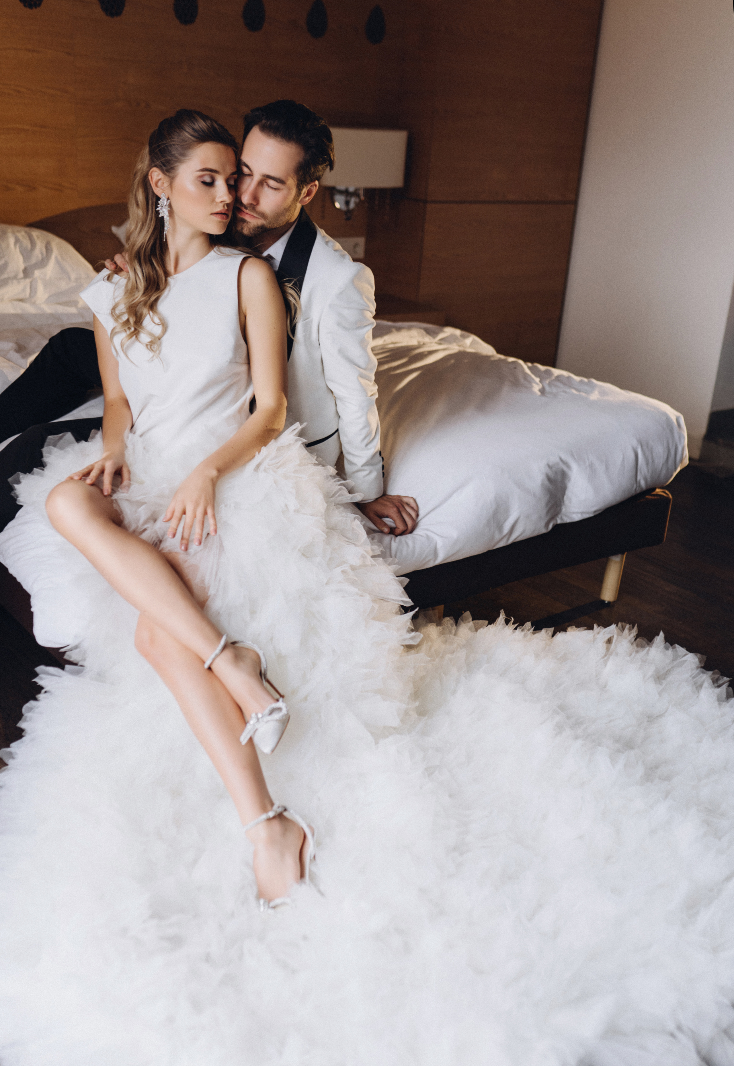 Весільна фотосесія в готелі. Professional photographer in Paris — Shybitska Iryna