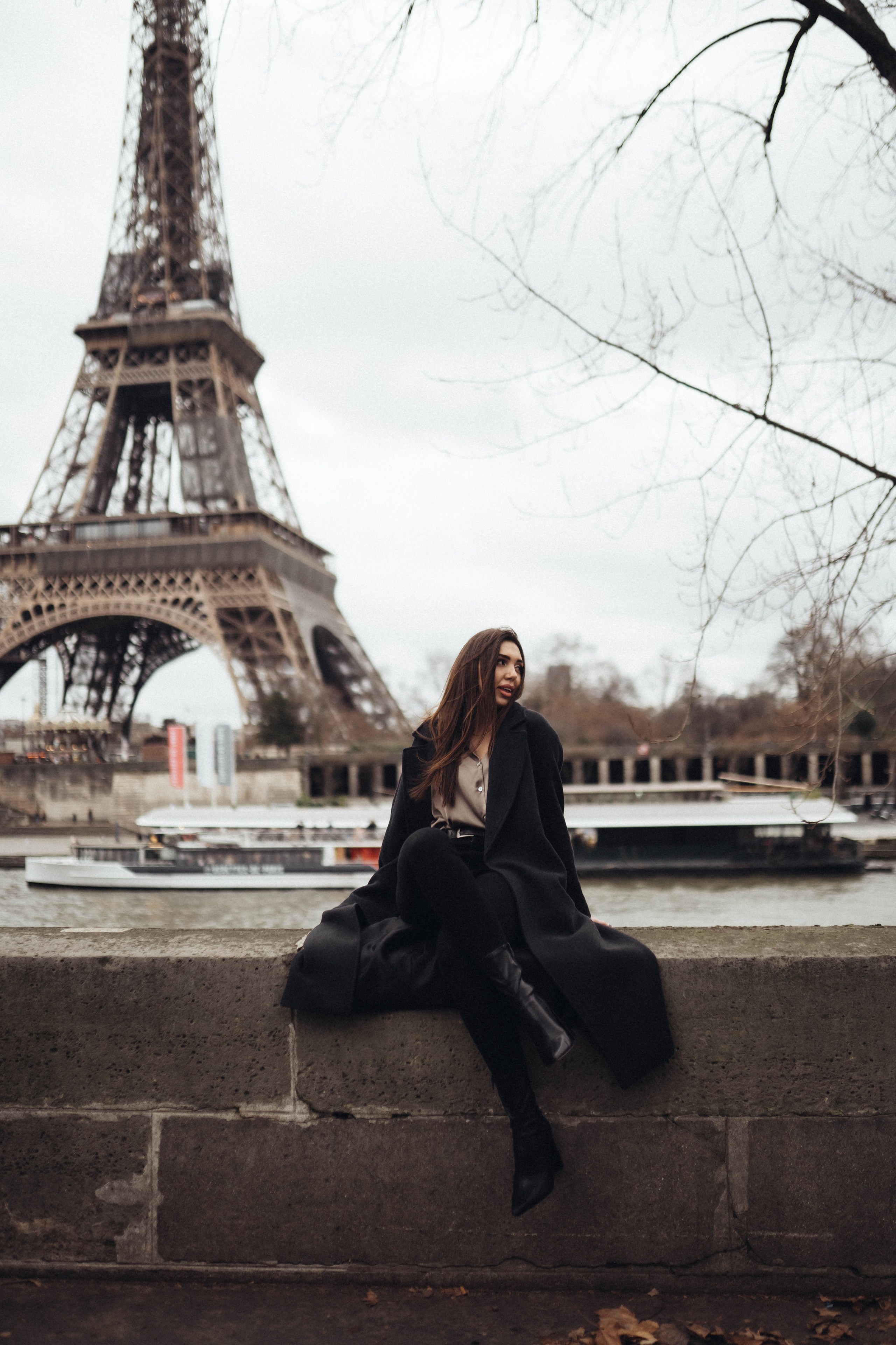 Eiffel Tower — Photo session lasts 2 hours. Professional photographer in Paris — Shybitska Iryna