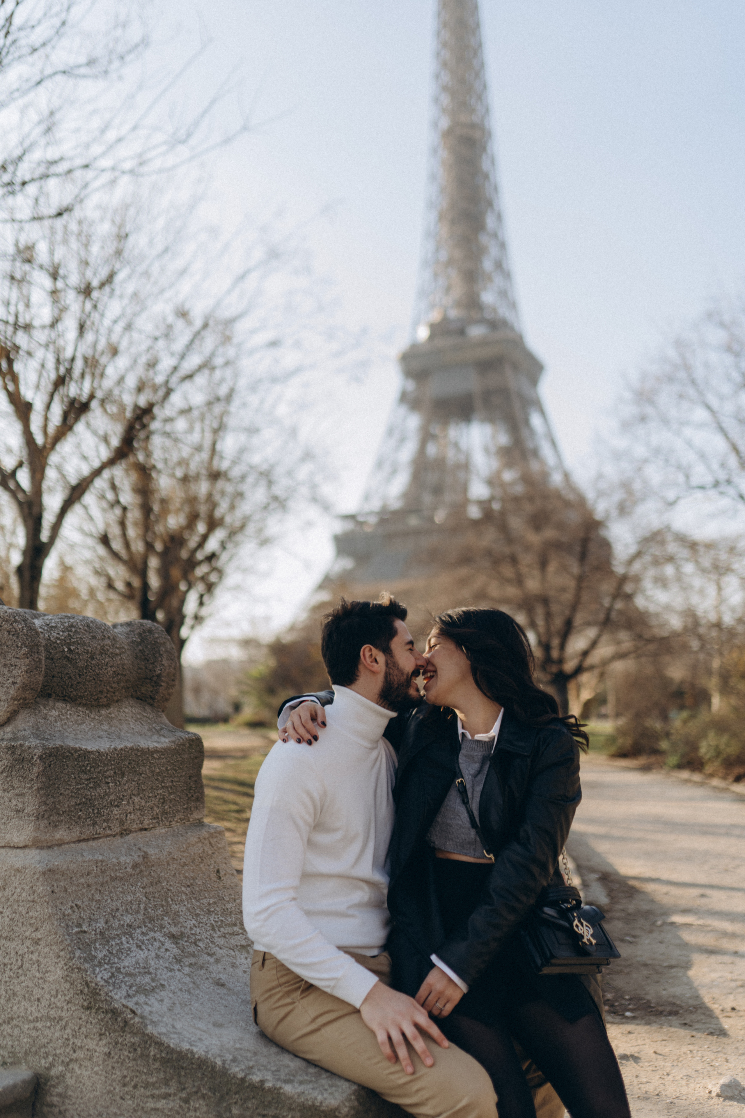 Couple photo shoot — Photoshoot lasts 1.5 hours. Professional photographer in Paris — Shybitska Iryna