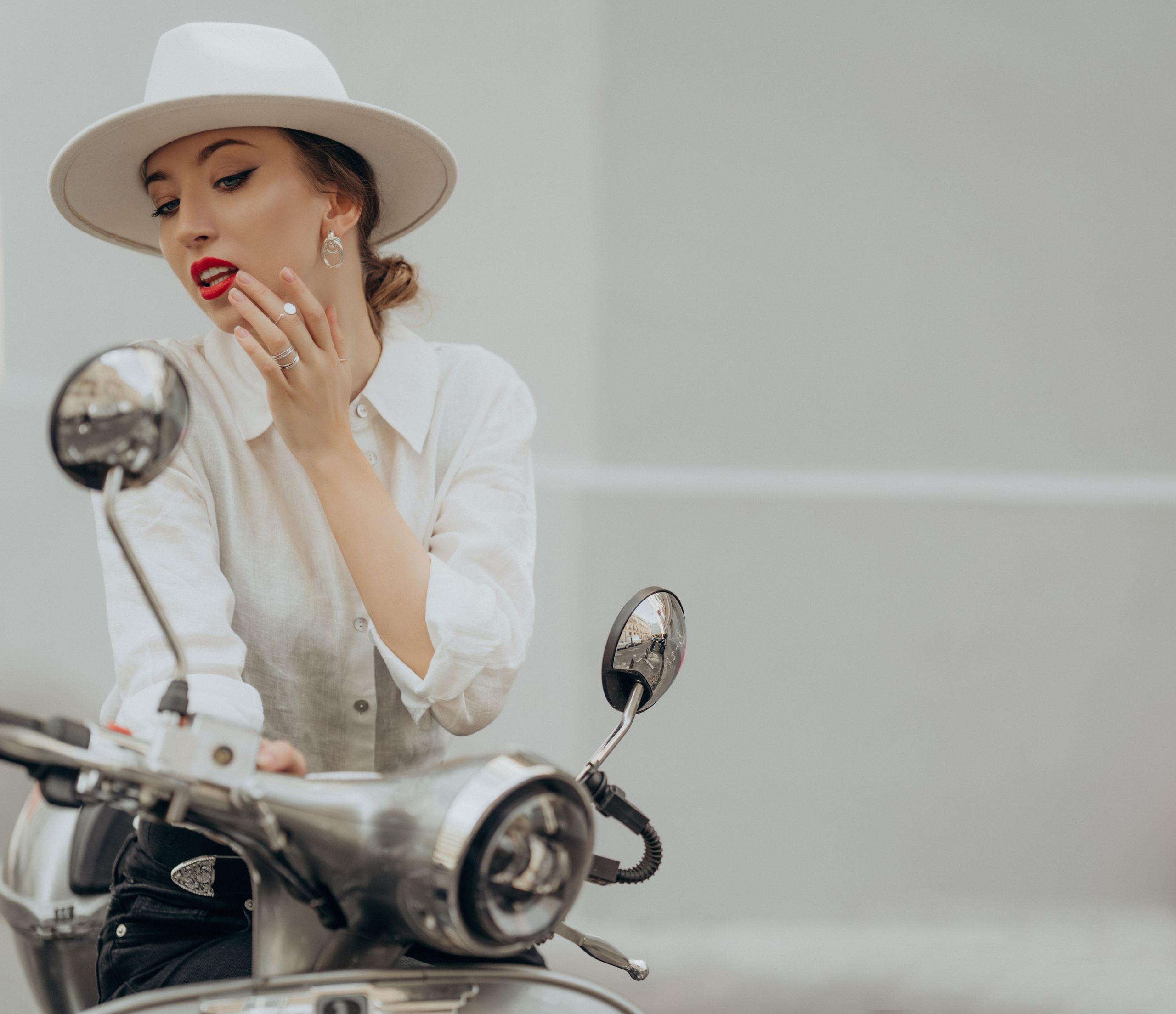 Photo shoot on the streets of Paris. Professional photographer in Paris — Shybitska Iryna