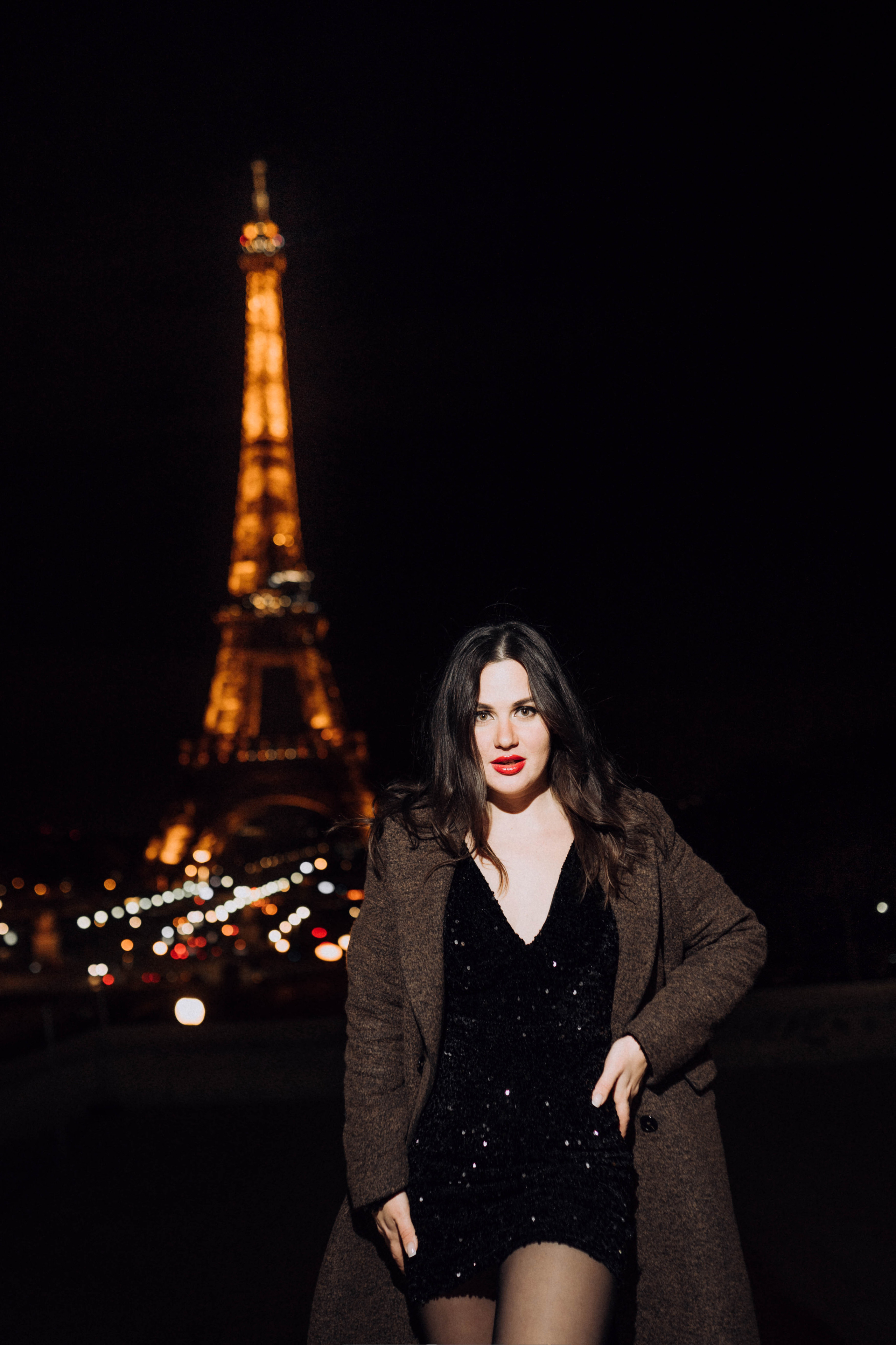 Night photo session in Paris. Professional photographer in Paris — Shybitska Iryna
