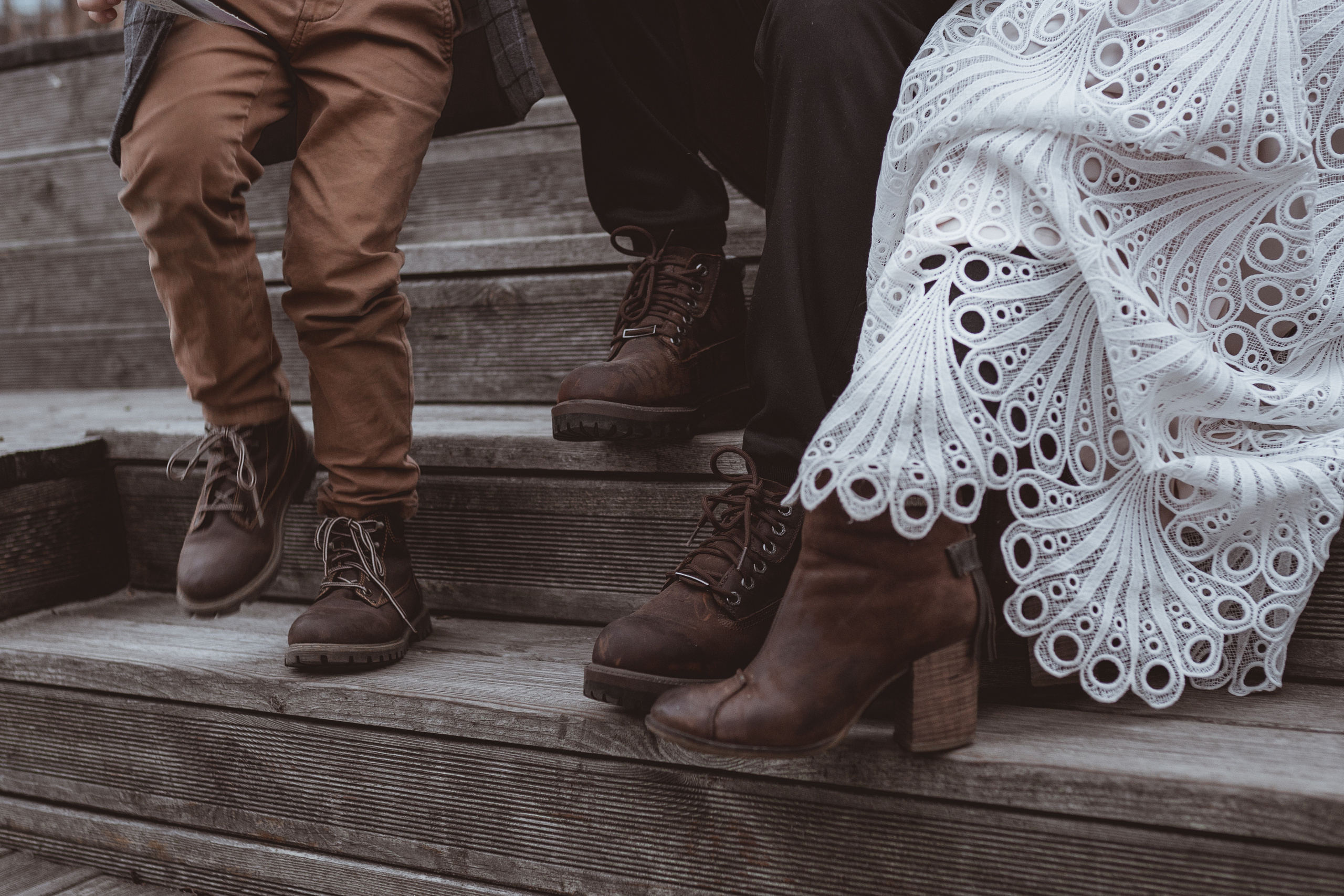 У озера. Professional photographer in Paris — Shybitska Iryna